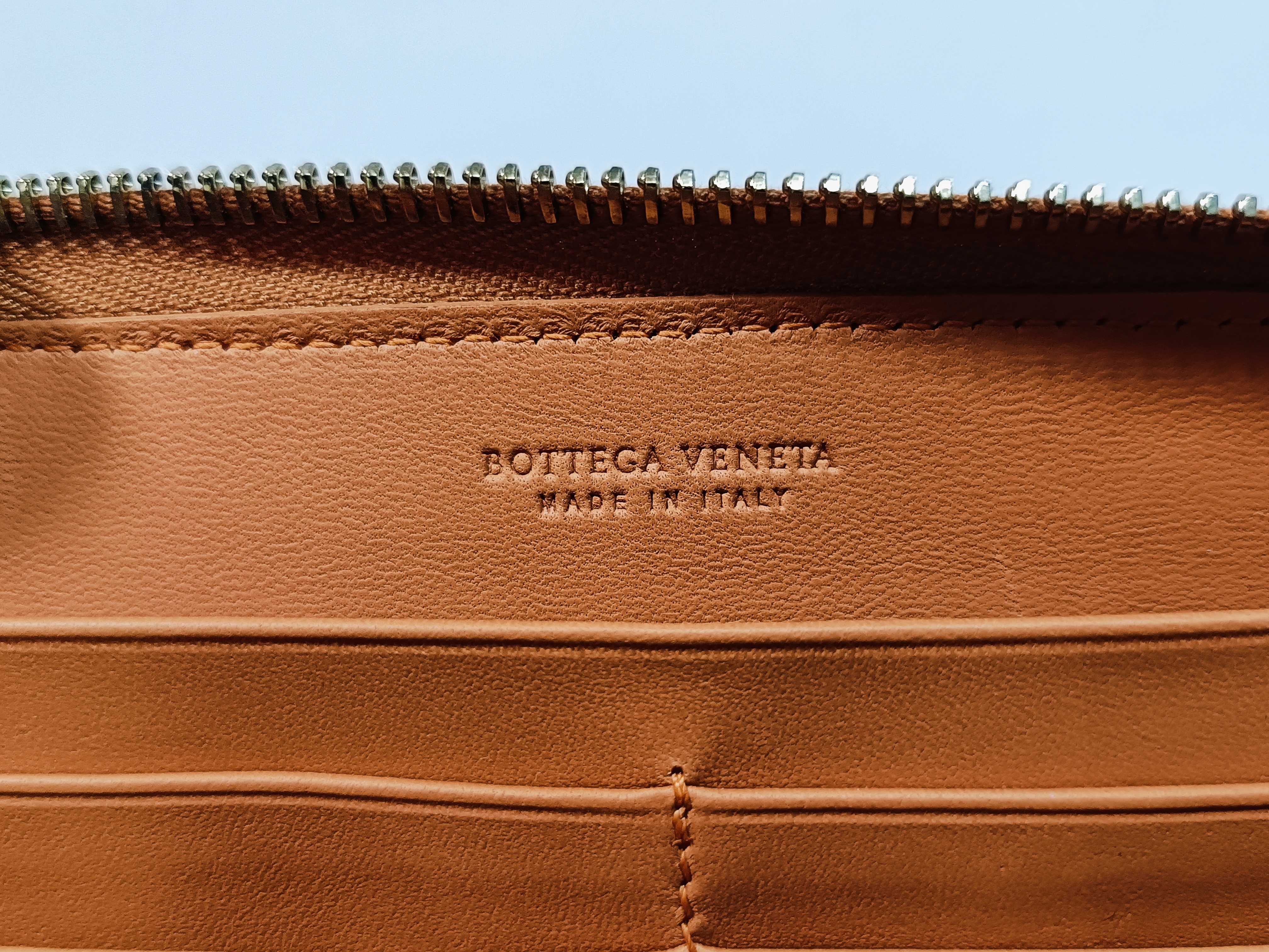 Intrecciato Round Zipper Long Wallet — view 14