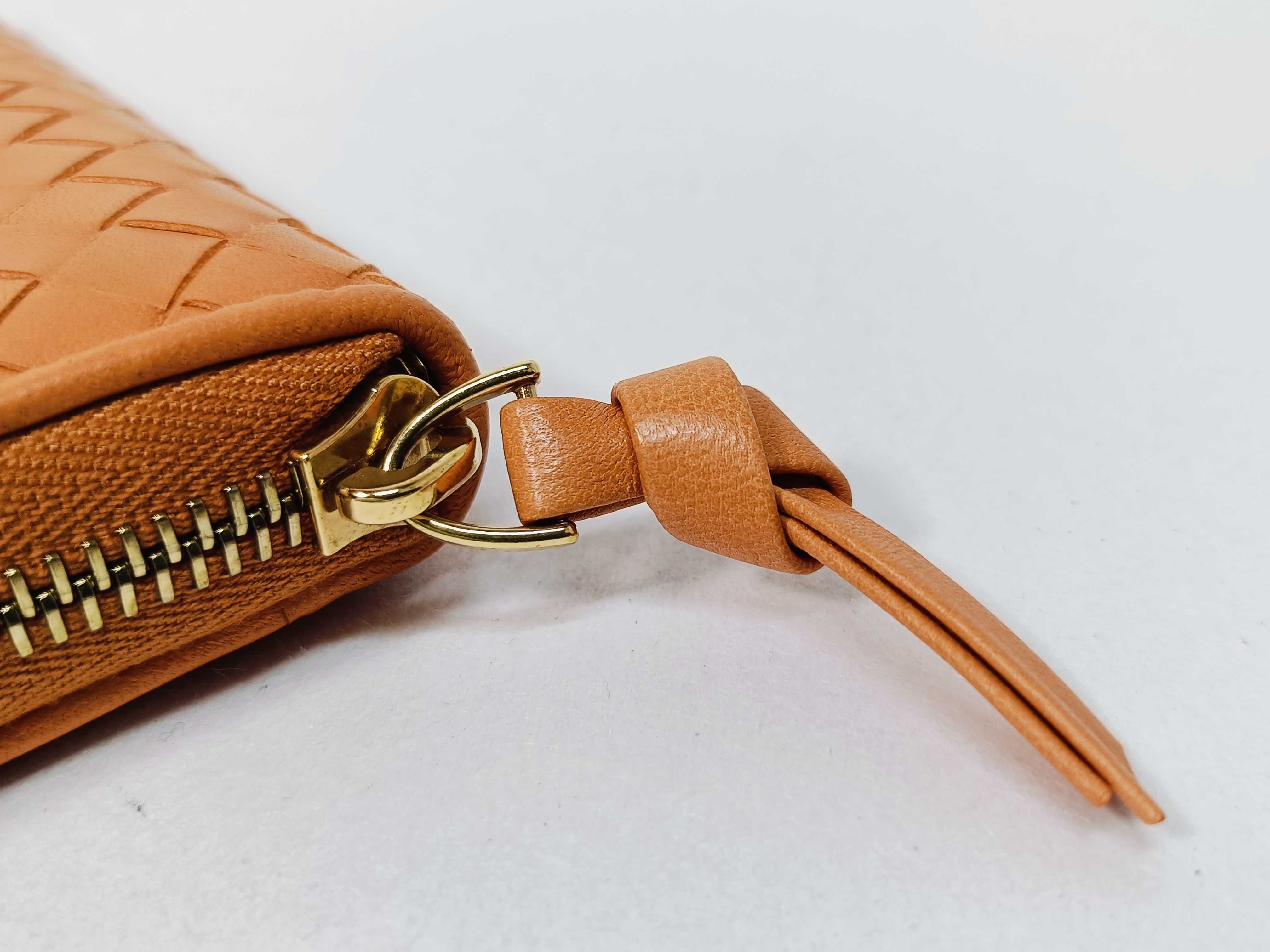 Intrecciato Round Zipper Long Wallet — view 7