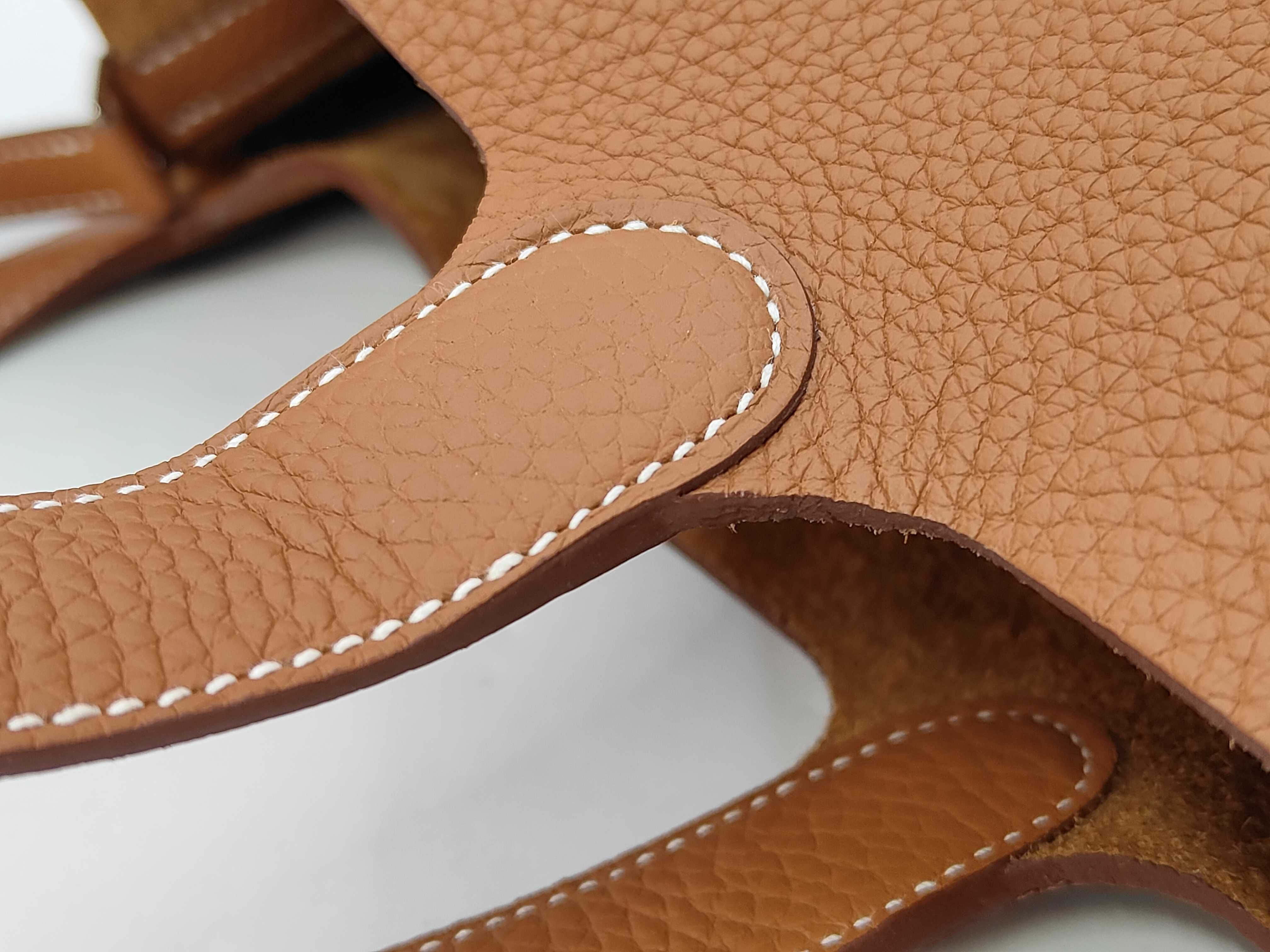 Picotin Lock MM B stamp handbag — view 5