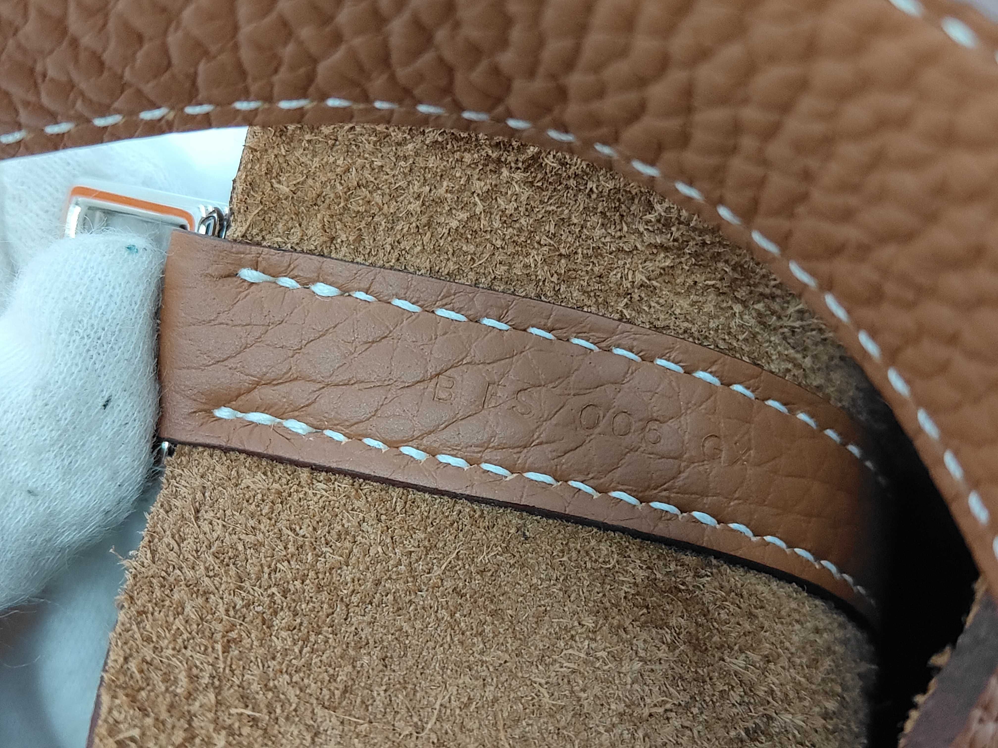 Picotin Lock MM B stamp handbag — view 10