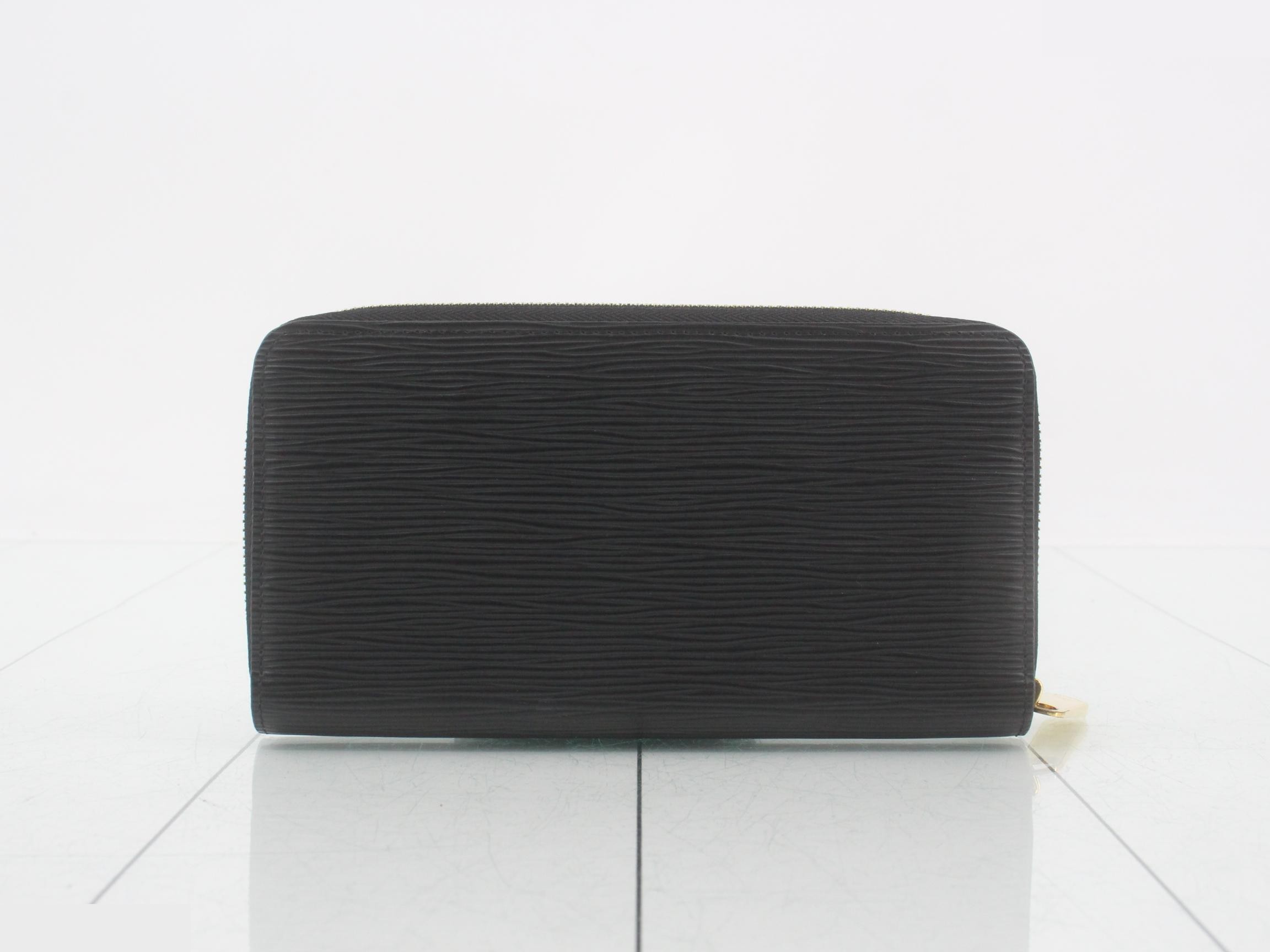 Zippy Wallet Noir Gold Hardware — view 2