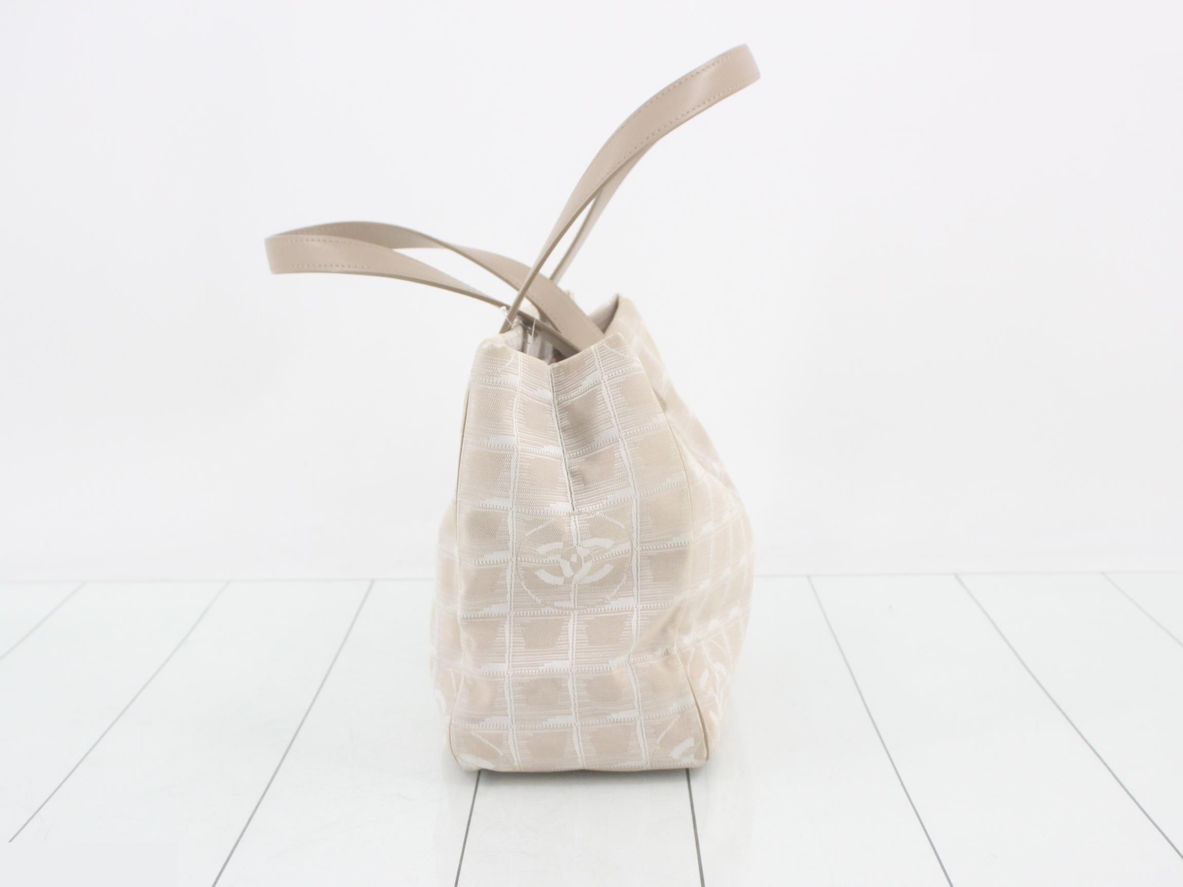 New Travel PM Handbag — view 4