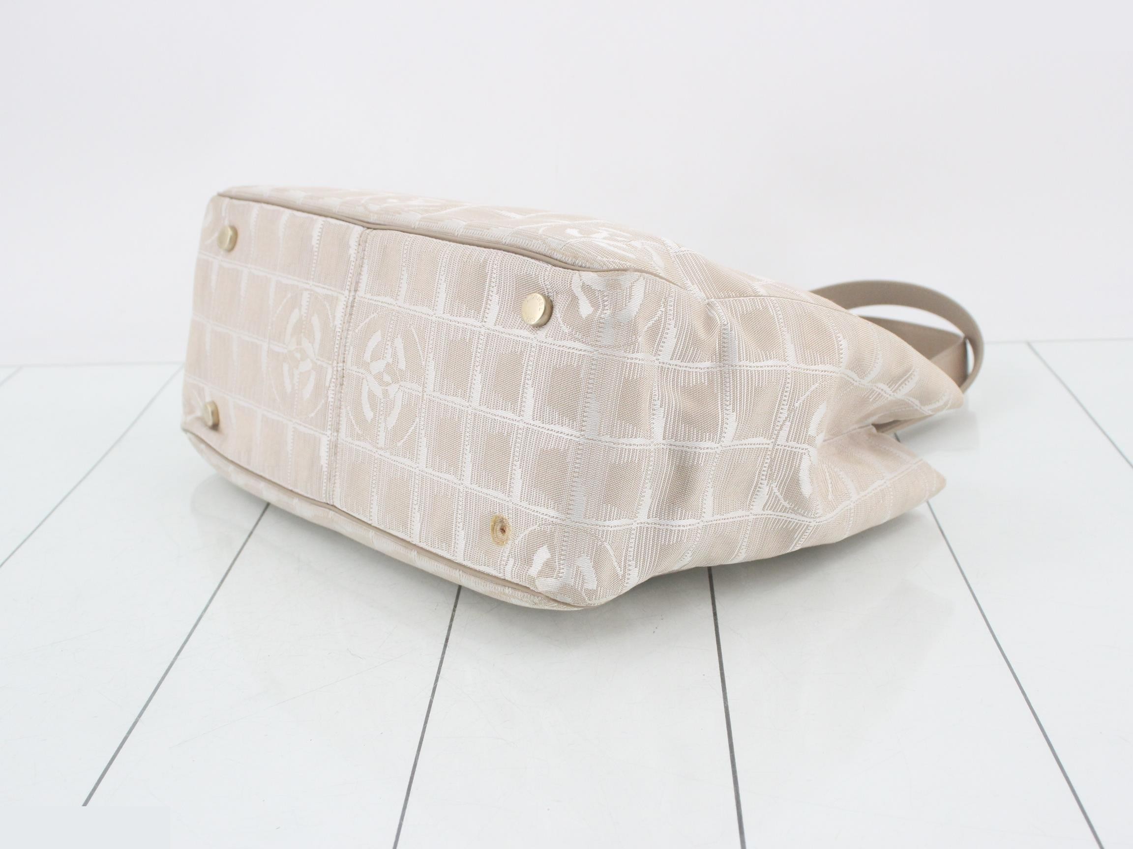 New Travel PM Handbag — view 6