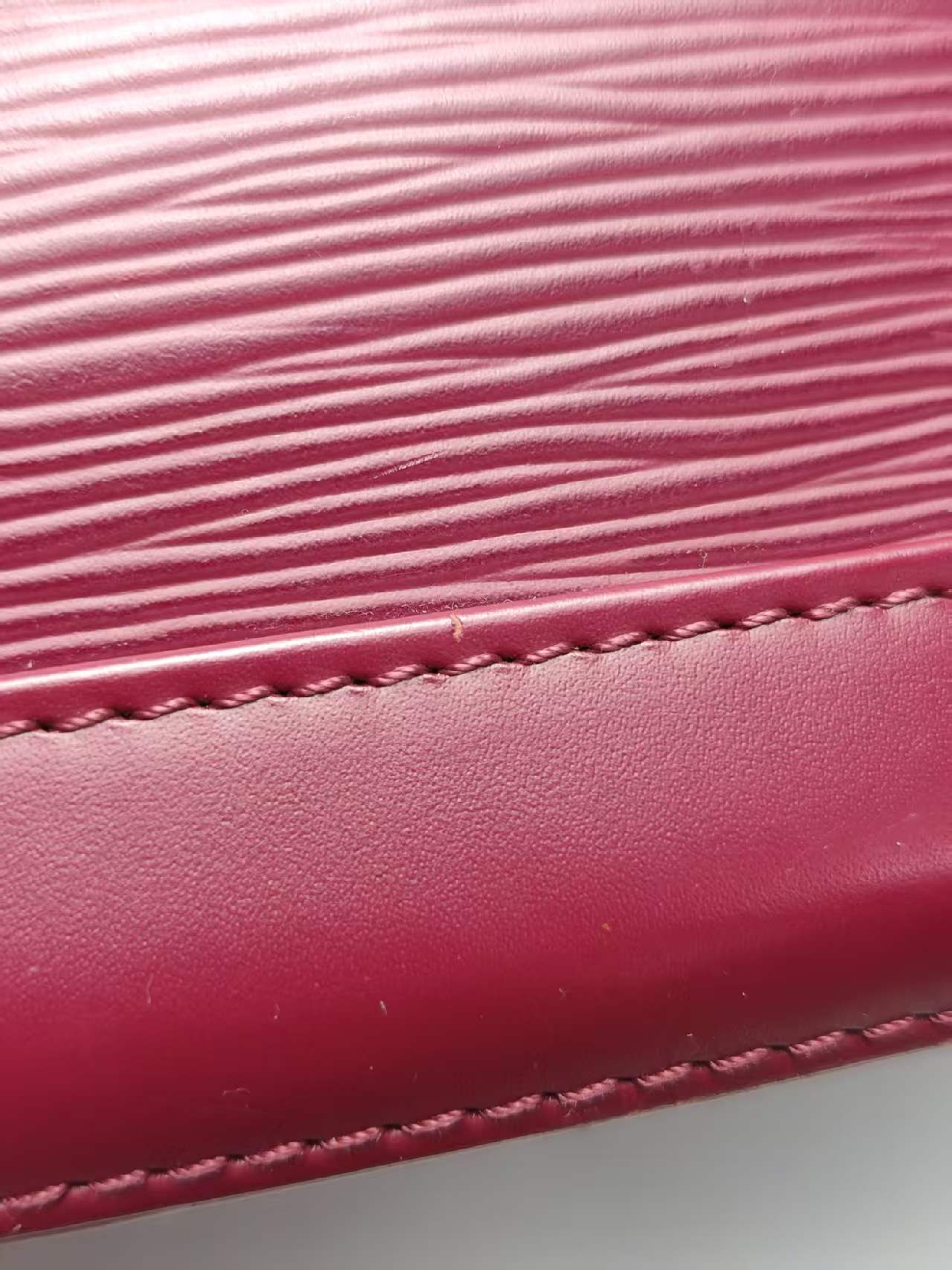 Alma Cowhide Handbag — view 13