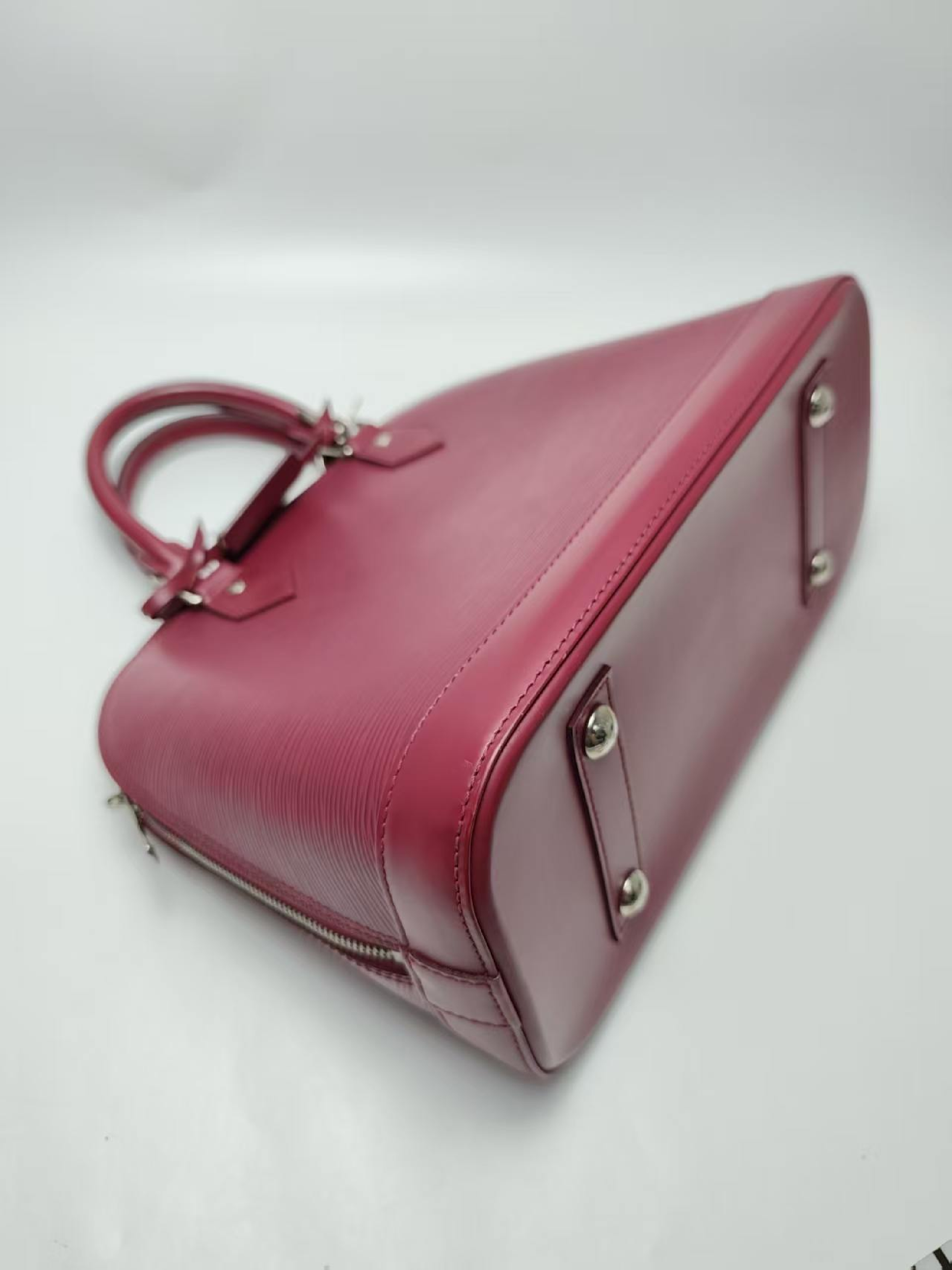 Alma Cowhide Handbag — view 4
