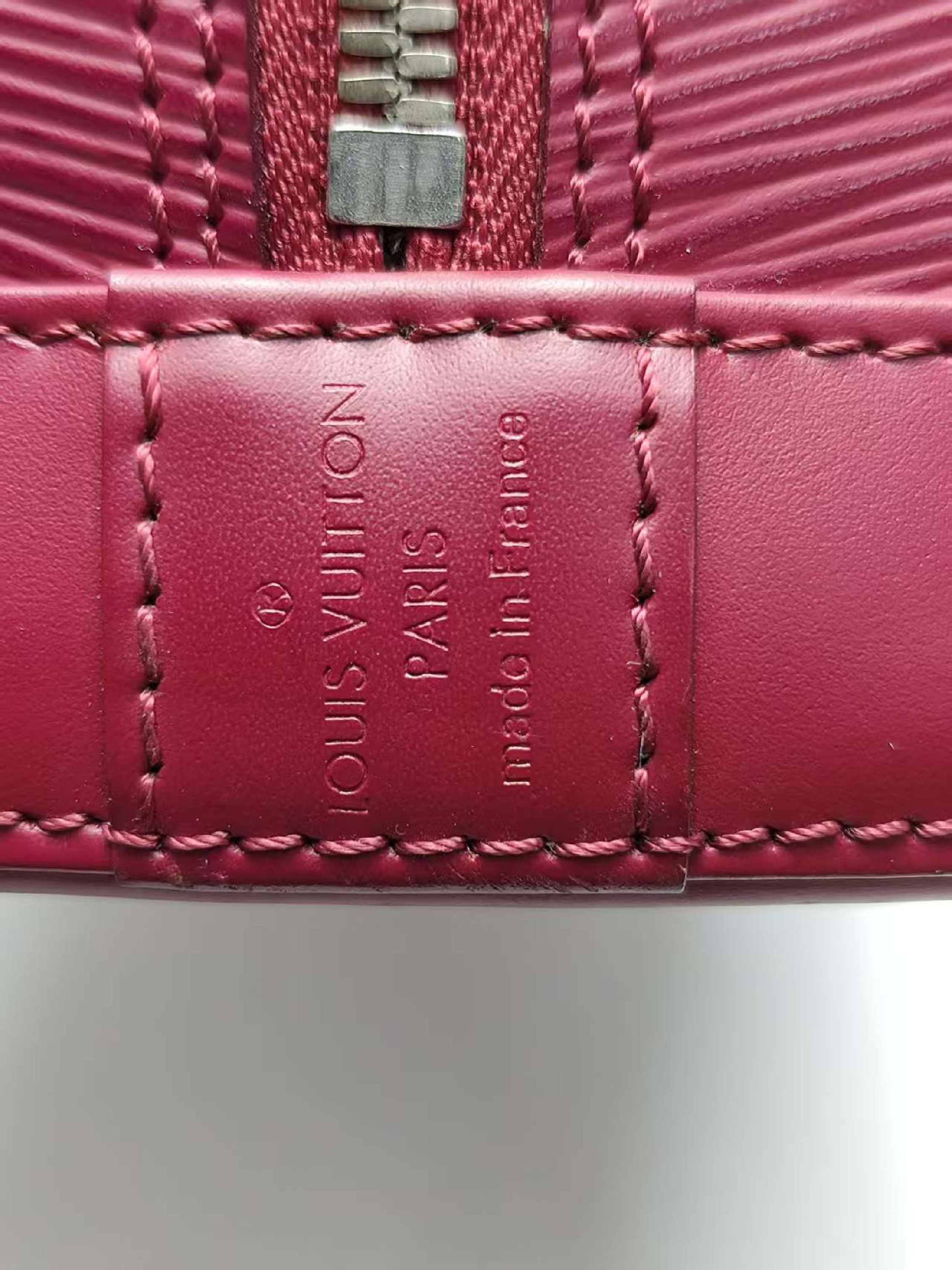 Alma Cowhide Handbag — view 8