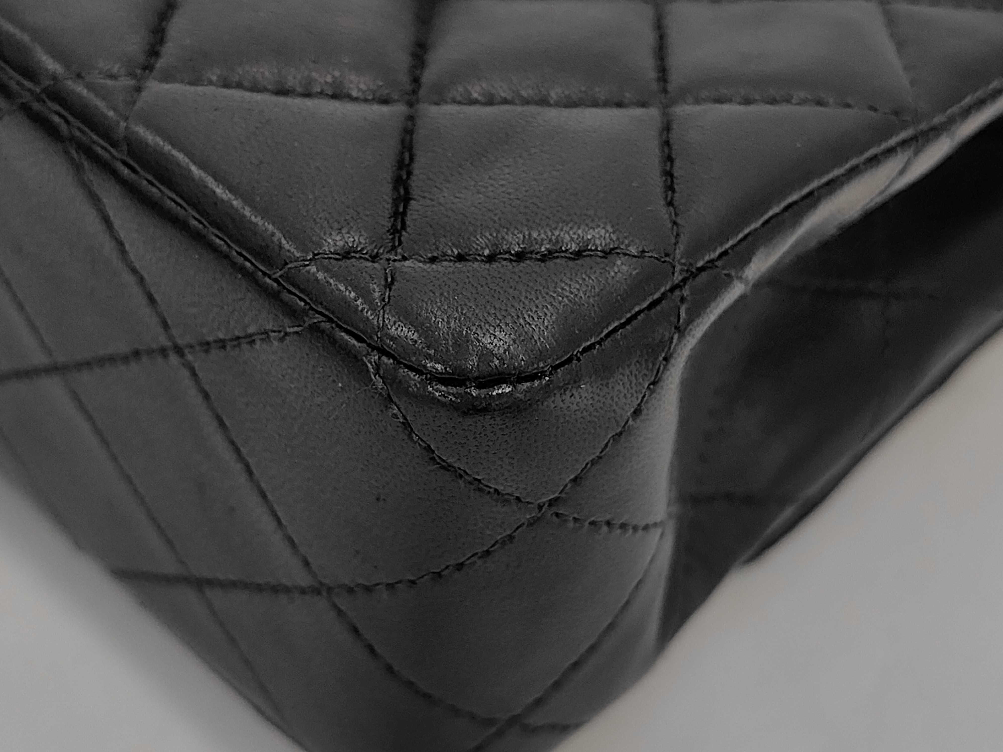 Matelassé 25 Lambskin Double Flap Double Chain Shoulder Bag — view 3