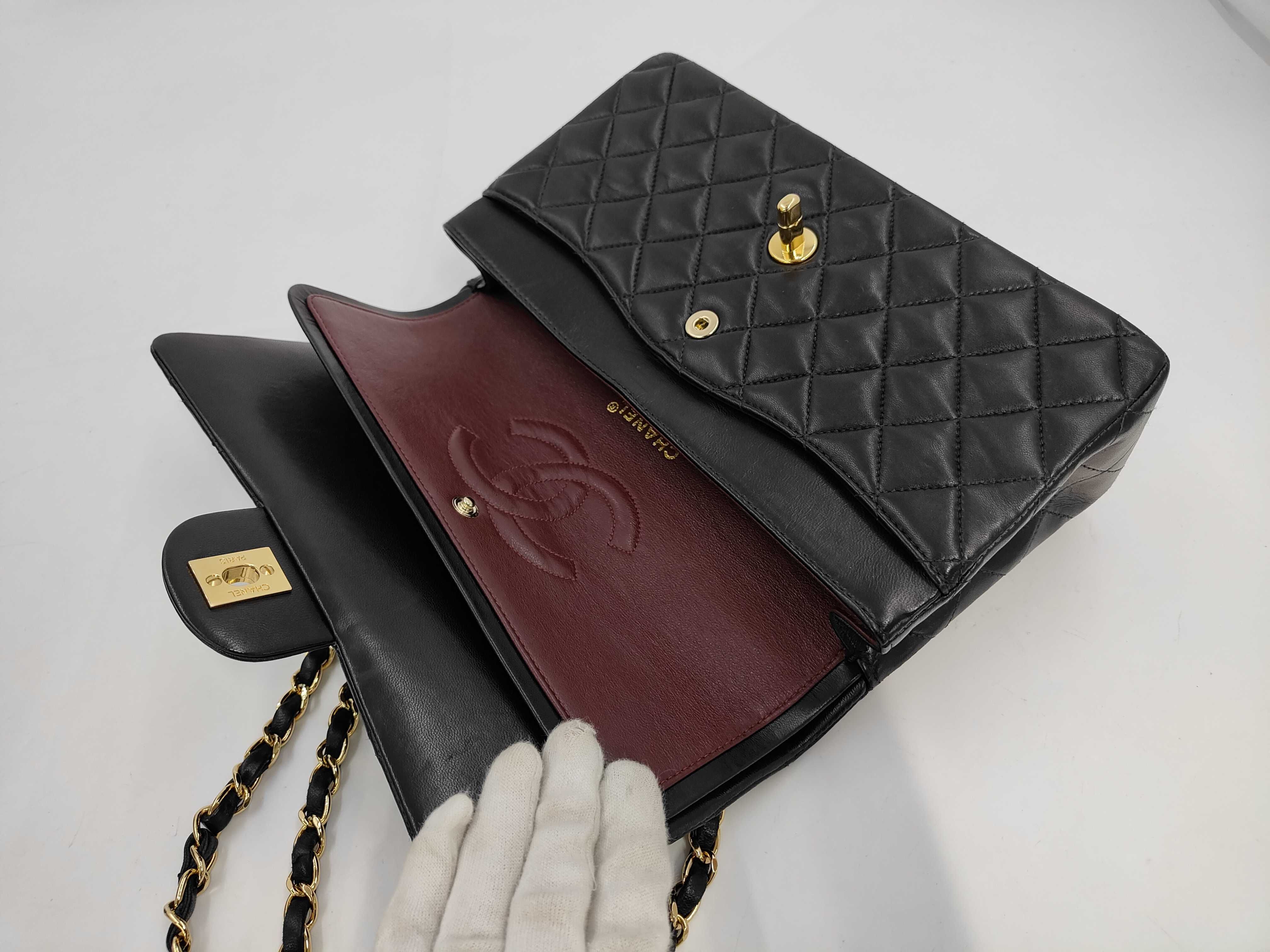 Matelassé 25 Lambskin Double Flap Double Chain Shoulder Bag — view 9