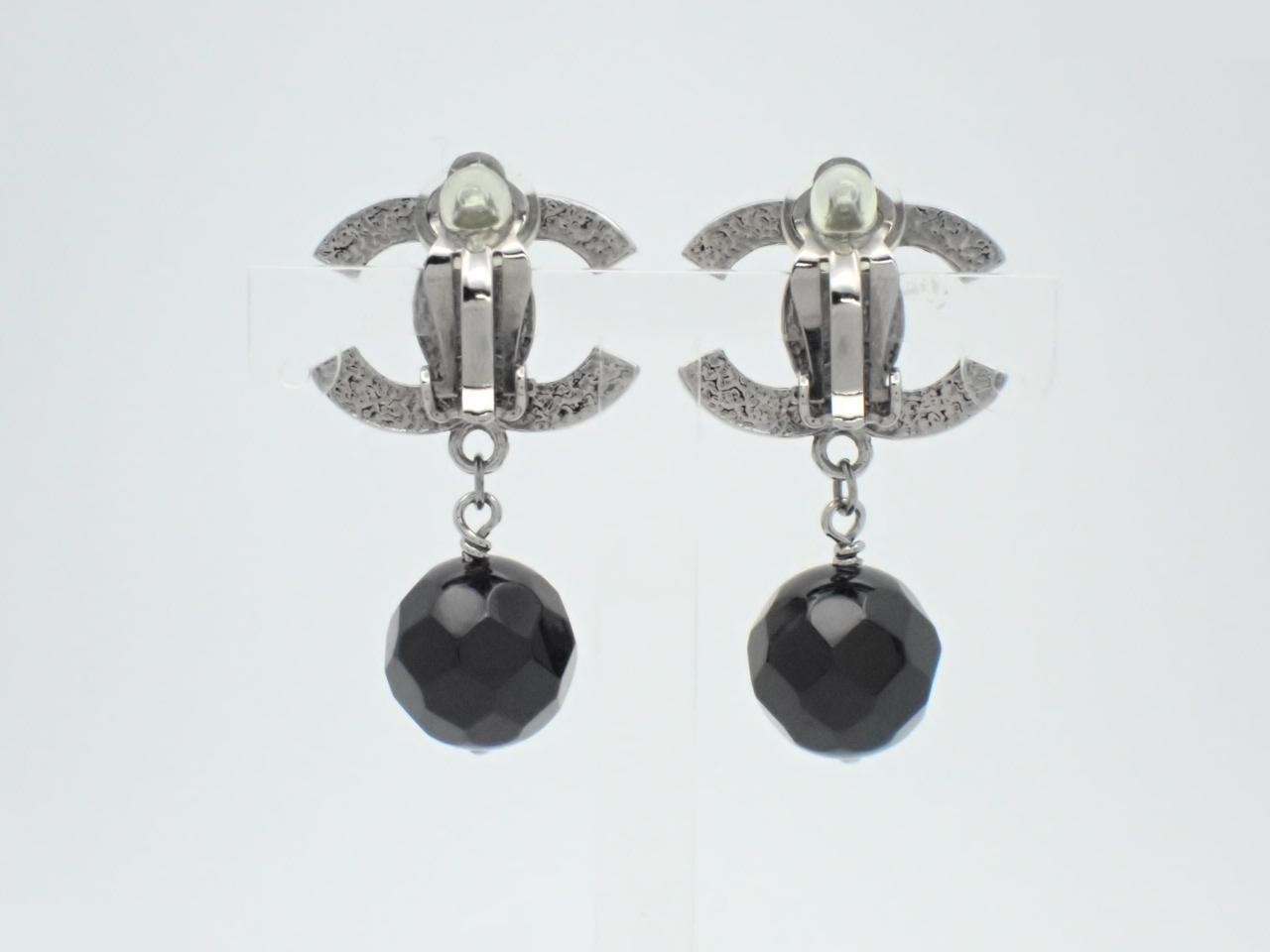 Vintage Classic Black Stone Earrings, 11.1g — view 2