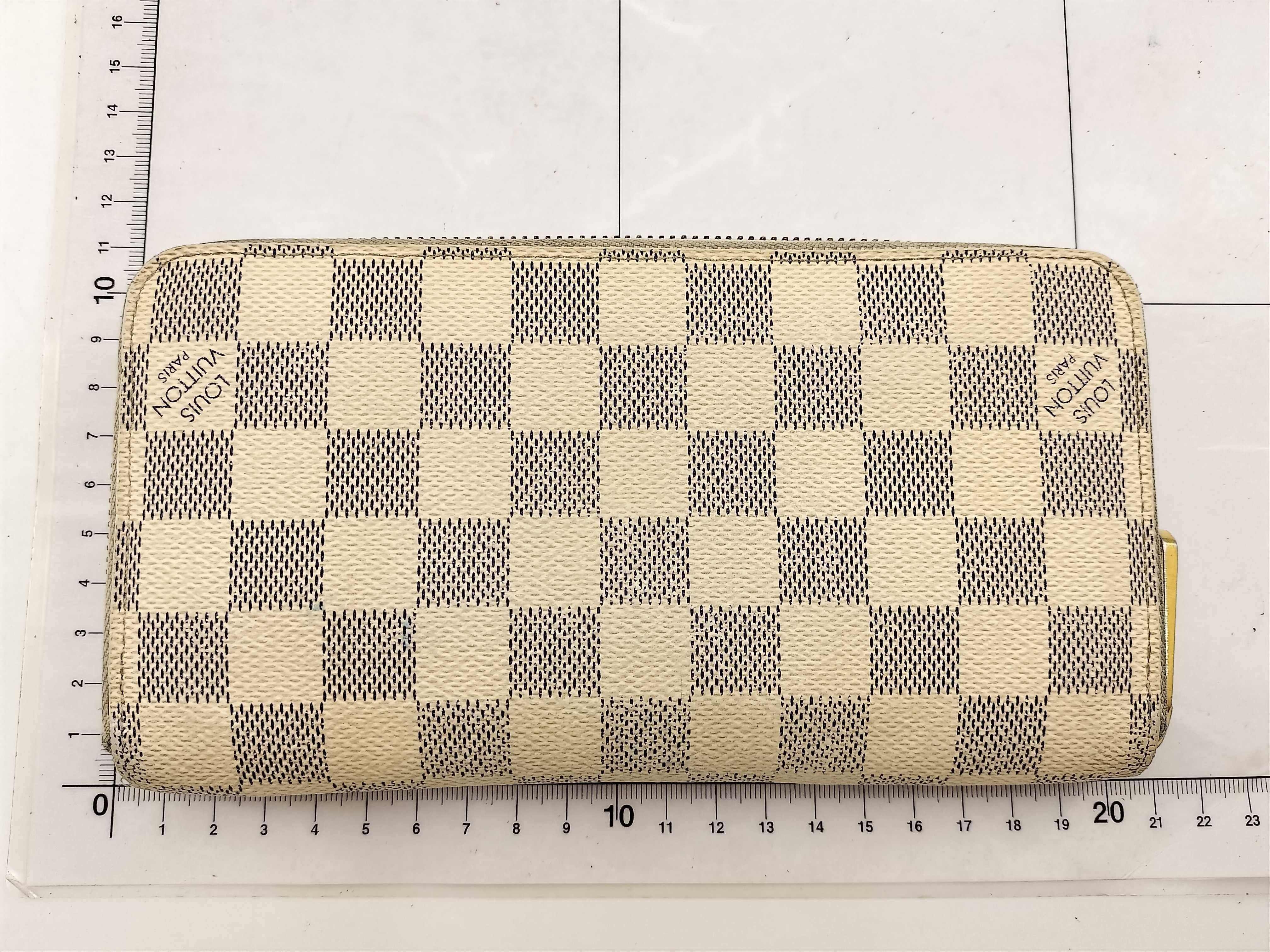 Damier Azur Zippy Wallet — view 2
