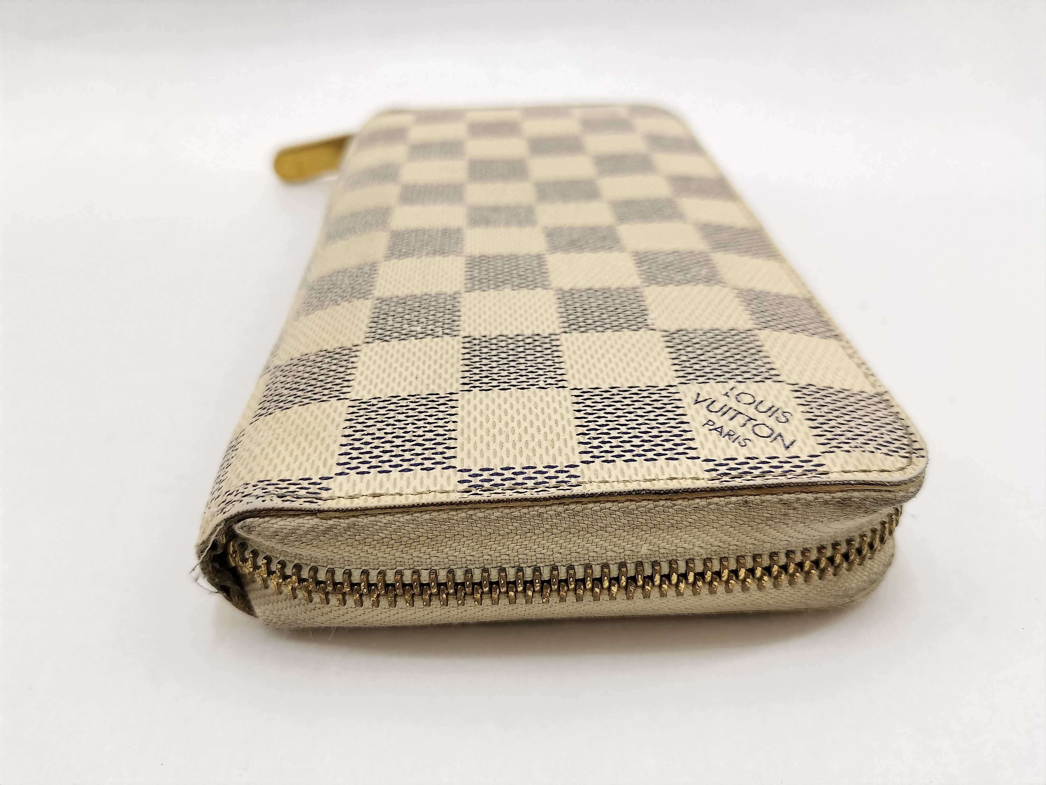 Damier Azur Zippy Wallet — view 3