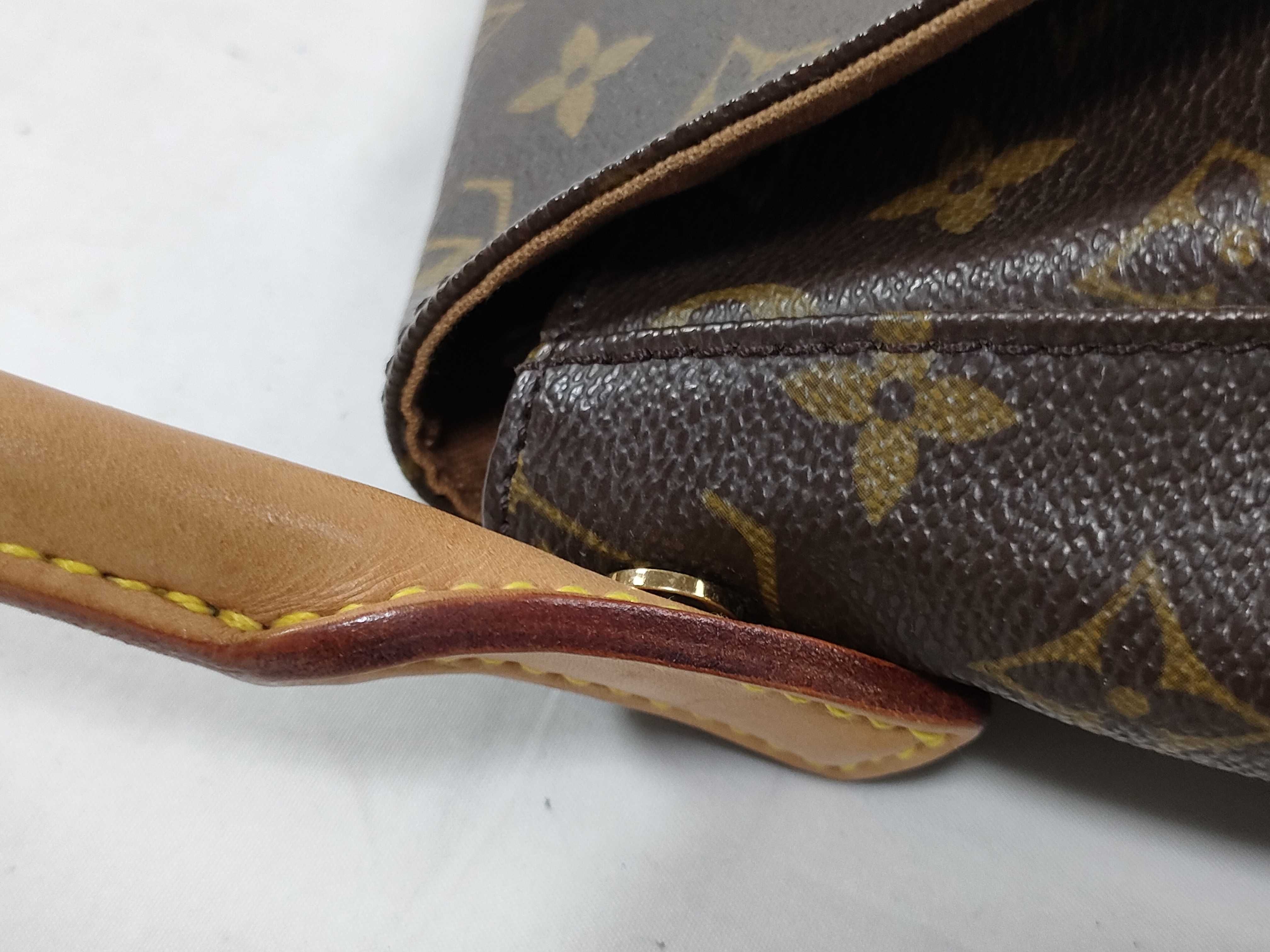 Monogram Mini Looping M51147 MI002 Brown Handbag — view 4
