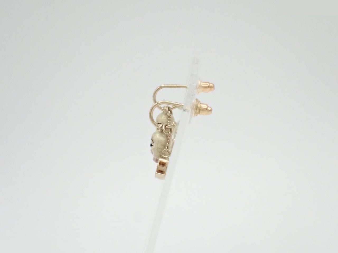 Earrings — view 3