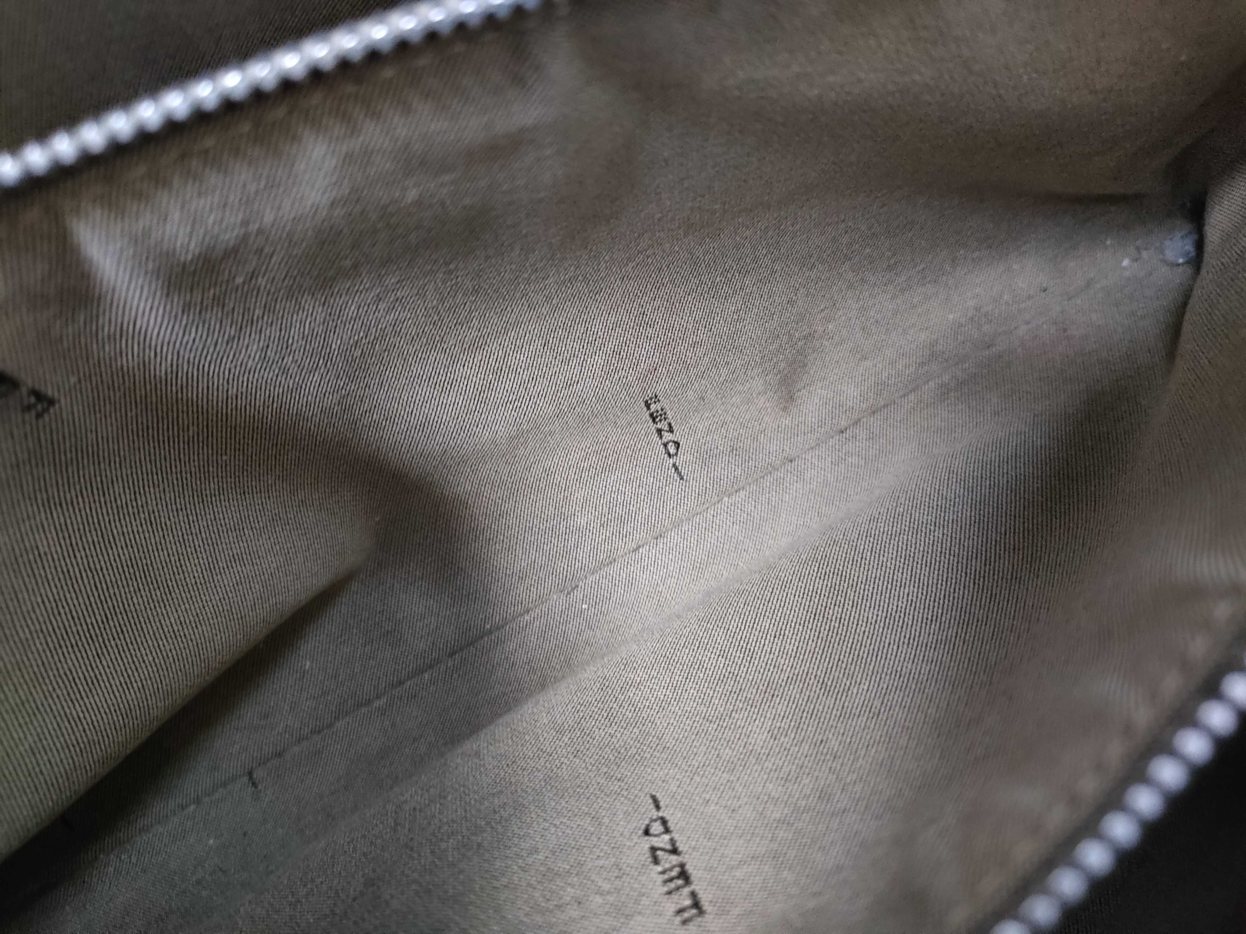 medium handbag — view 11