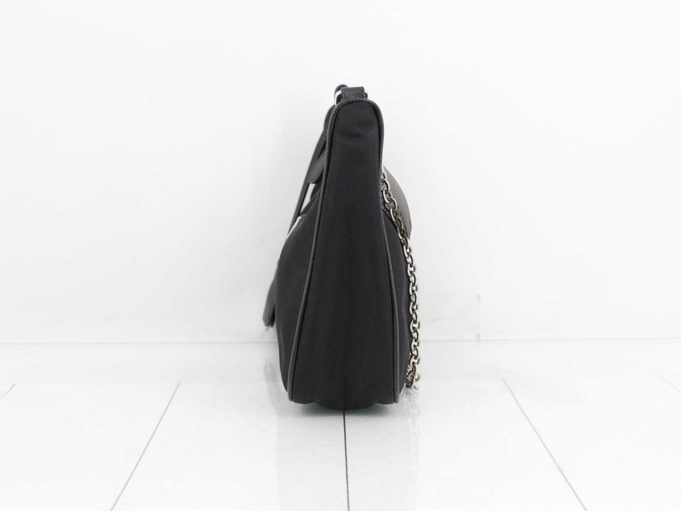 Re-edition 2005 Nylon Triangle Plate 2-Way Shoulder Bag — view 3