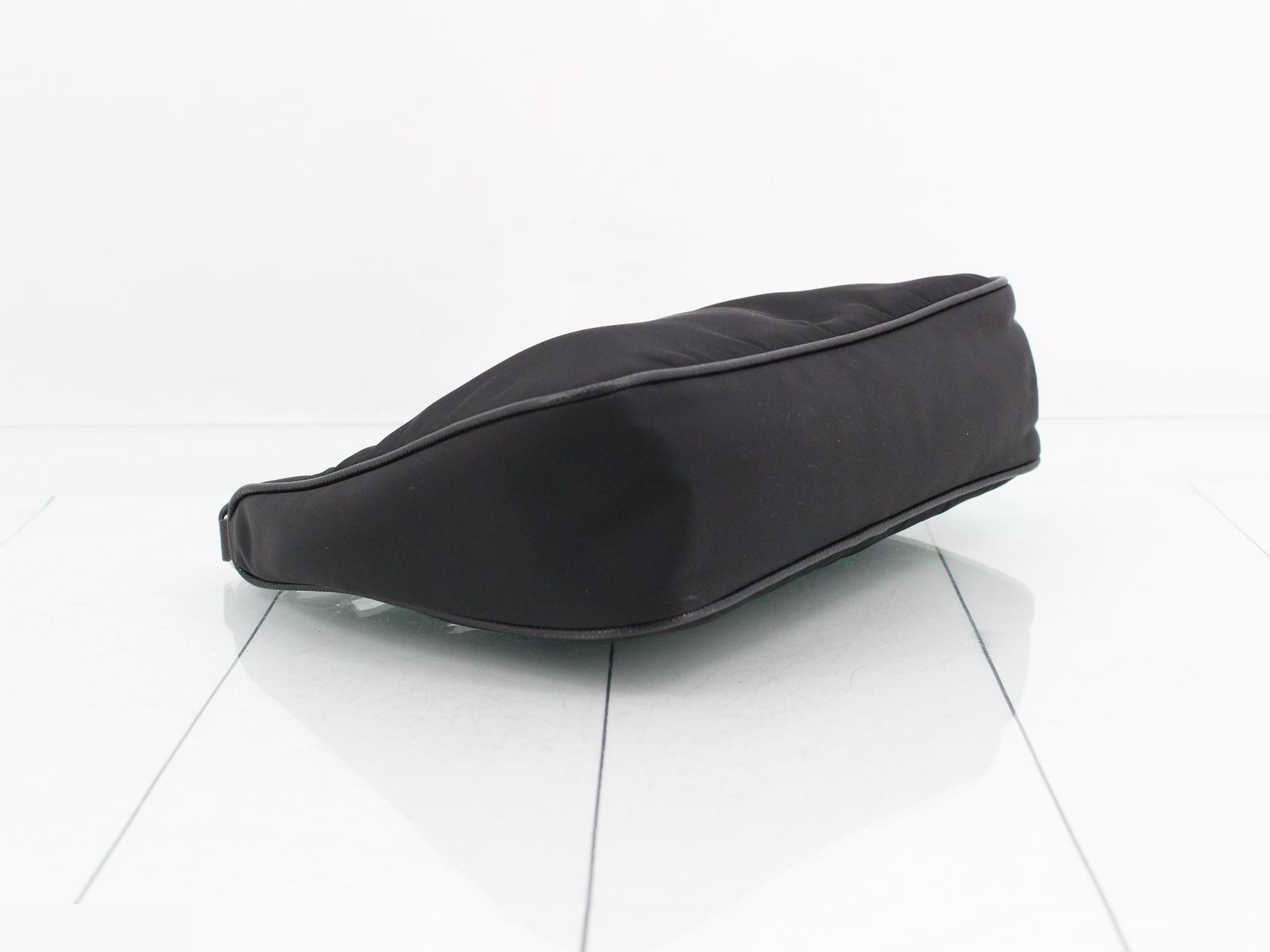 Re-edition 2005 Nylon Triangle Plate 2-Way Shoulder Bag — view 5