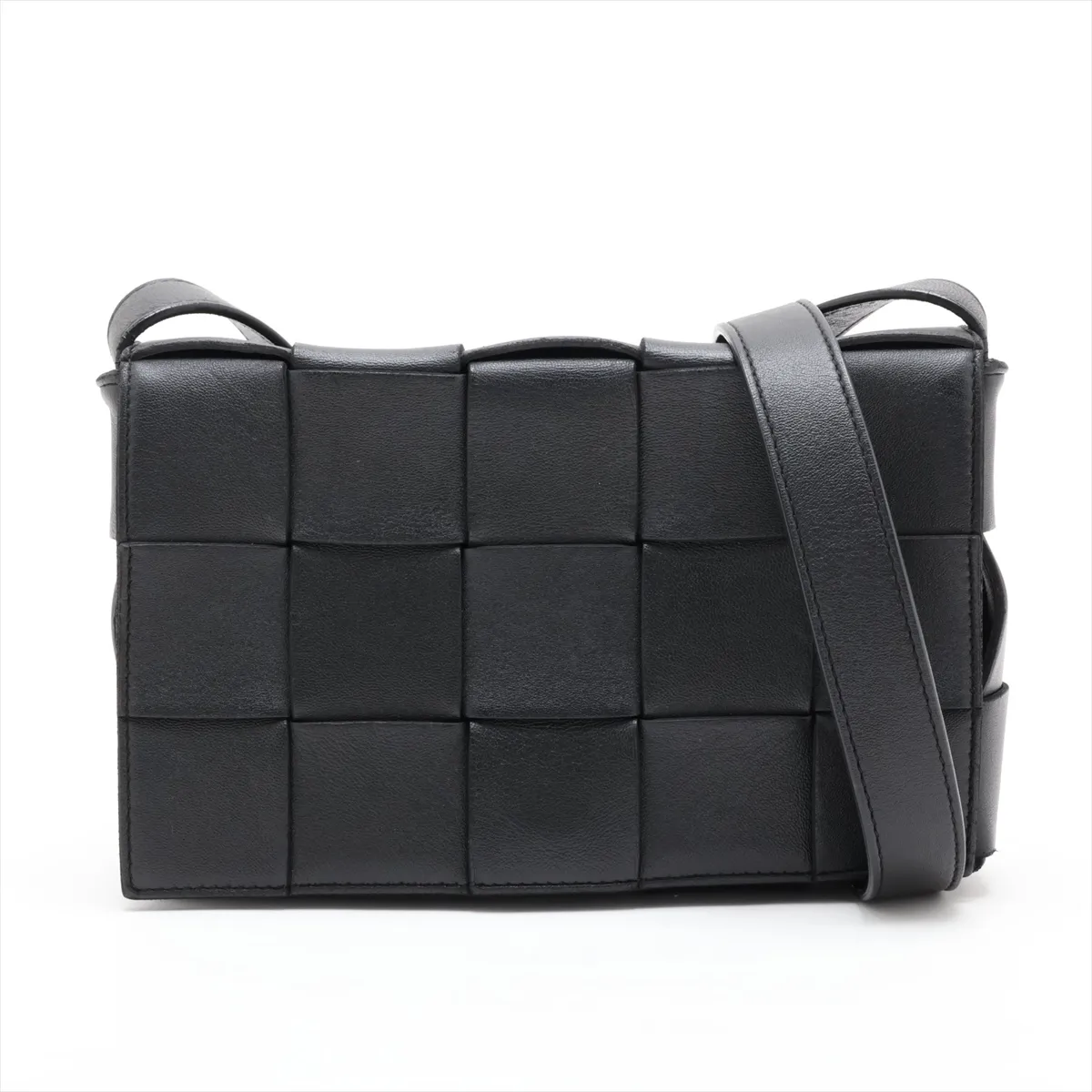 Maxi Intrecciato Cassette Leather Shoulder Bag, Black