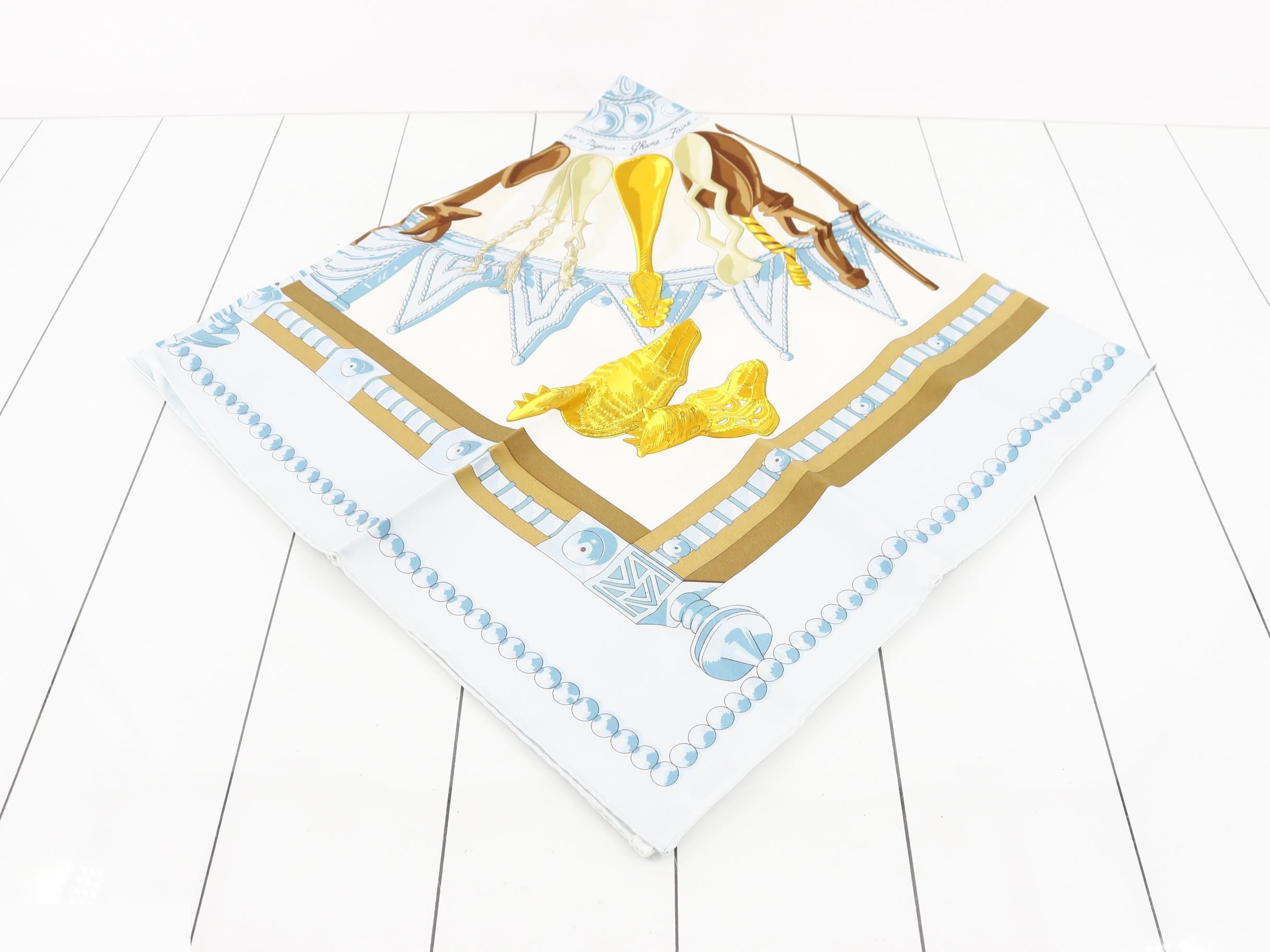 Carre 90 African Spoon Silk Scarf — view 2