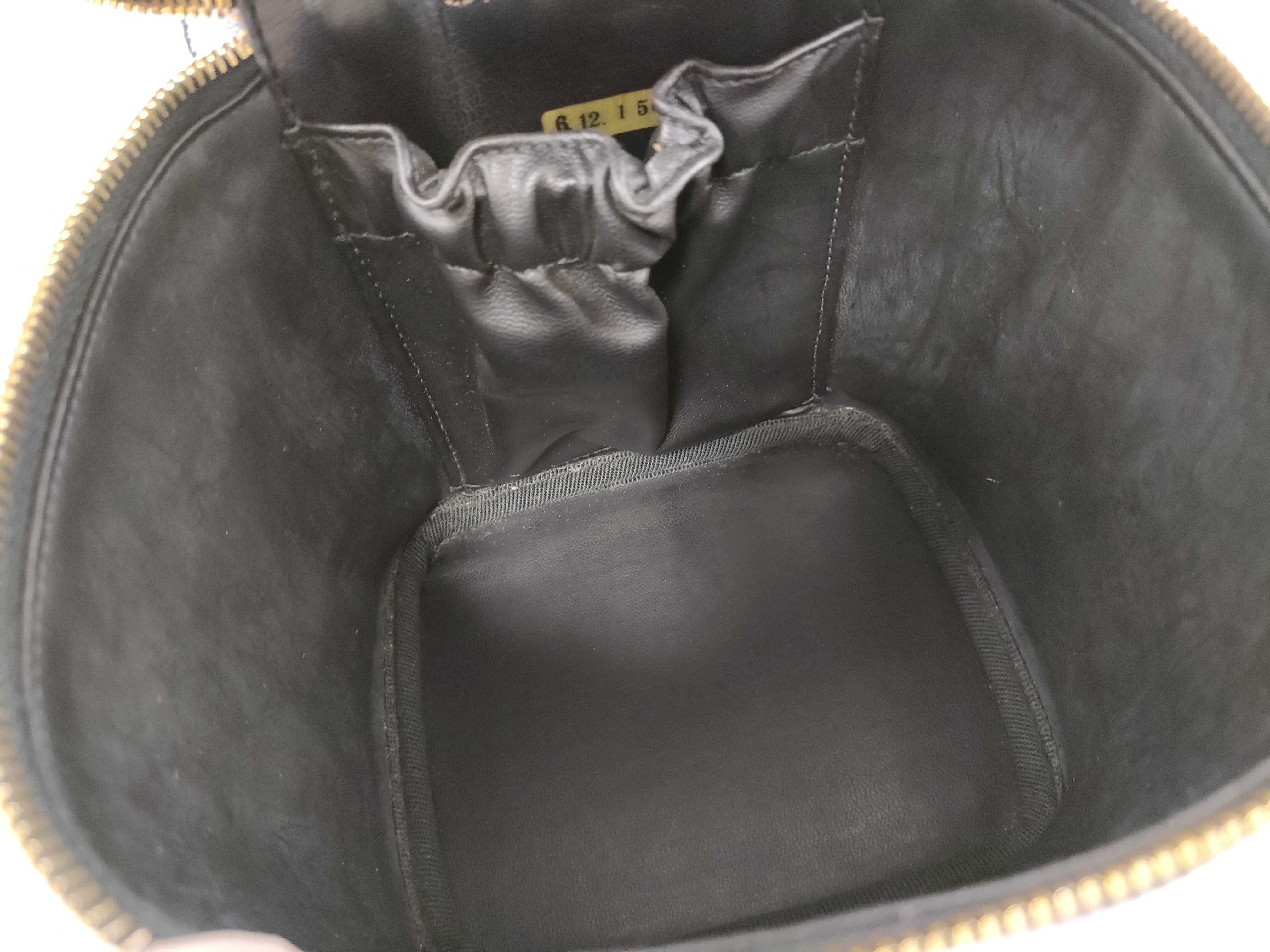 Lambskin Bicolore Vanity Bag — view 9