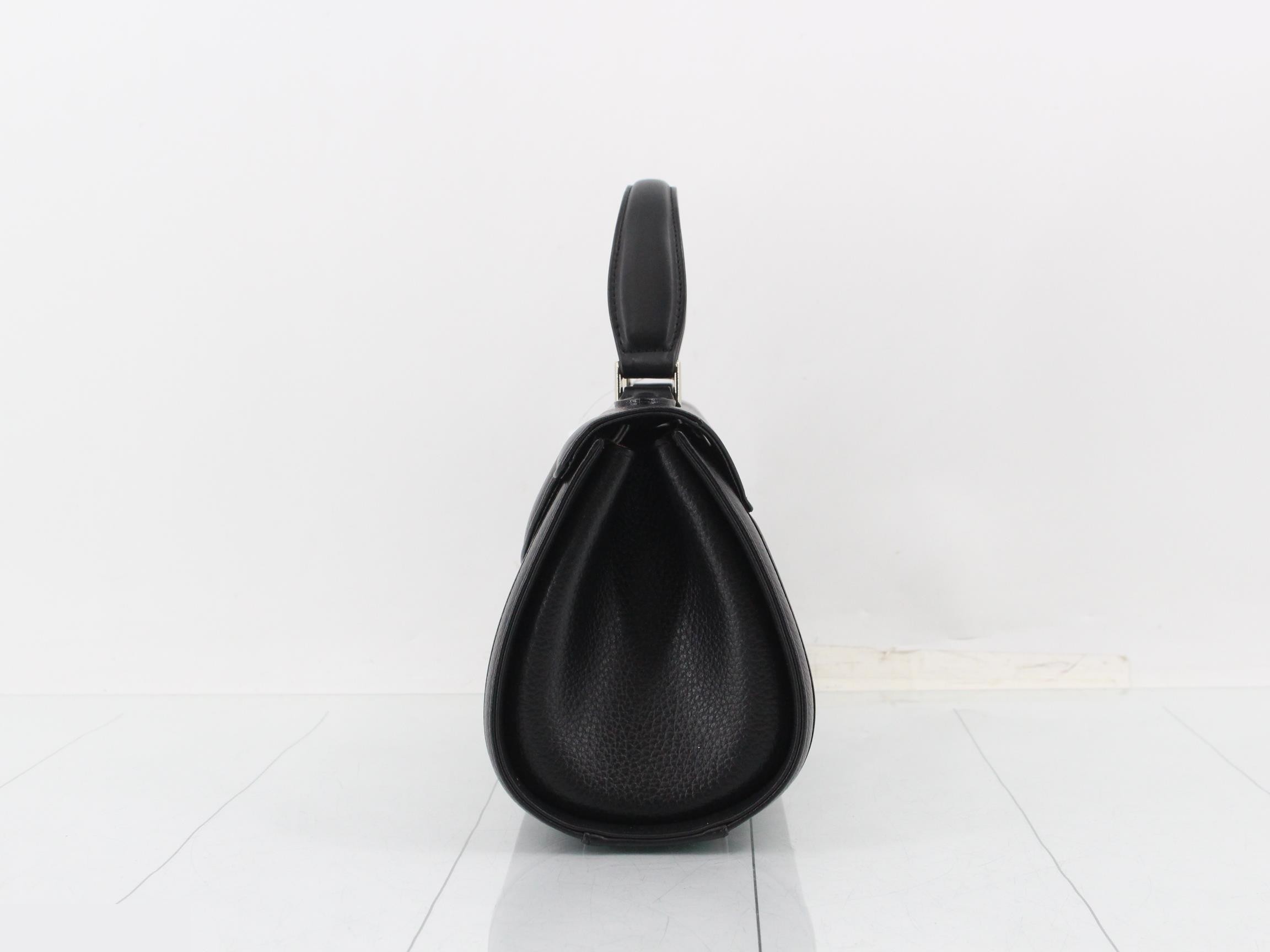 handbag — view 3