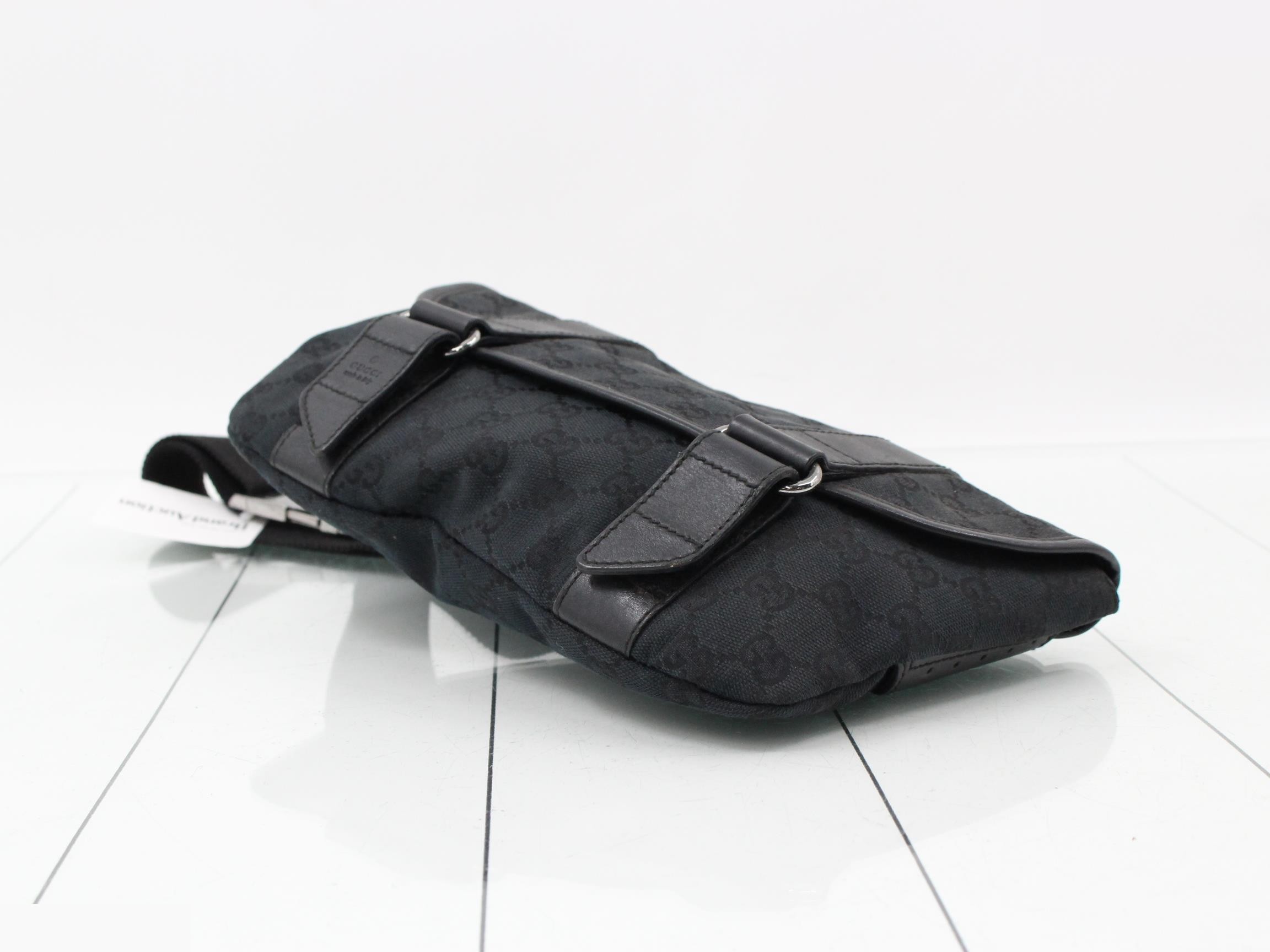 GG Canvas Waist Bag — view 6