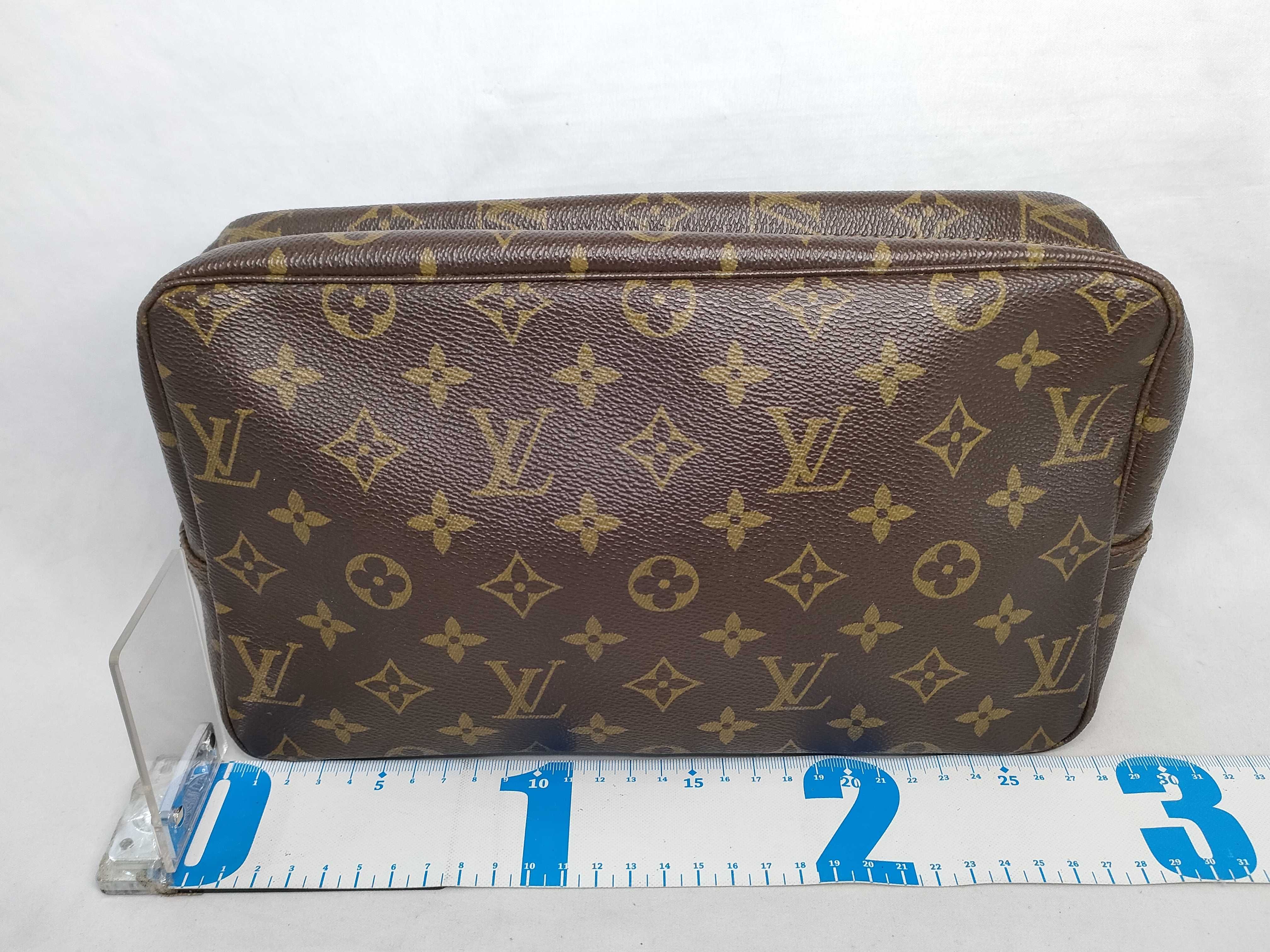 Monogram Louis Vuitton Clutch 834 Second Bag — view 2