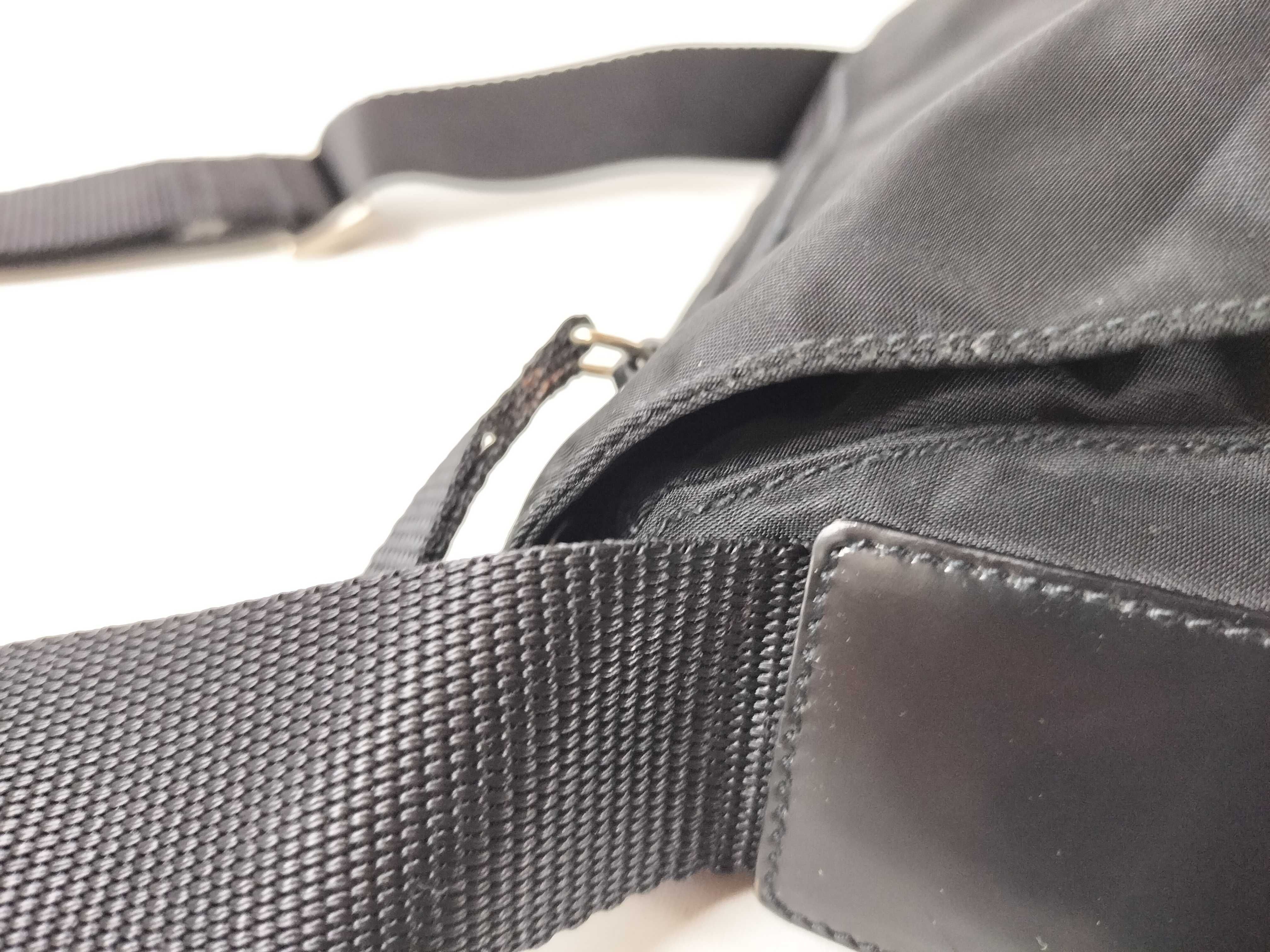Nylon Shoulder Bag, Black, Triangle Logo Plate, Zipper Included, B8994 134 Shoulder Bag — view 5