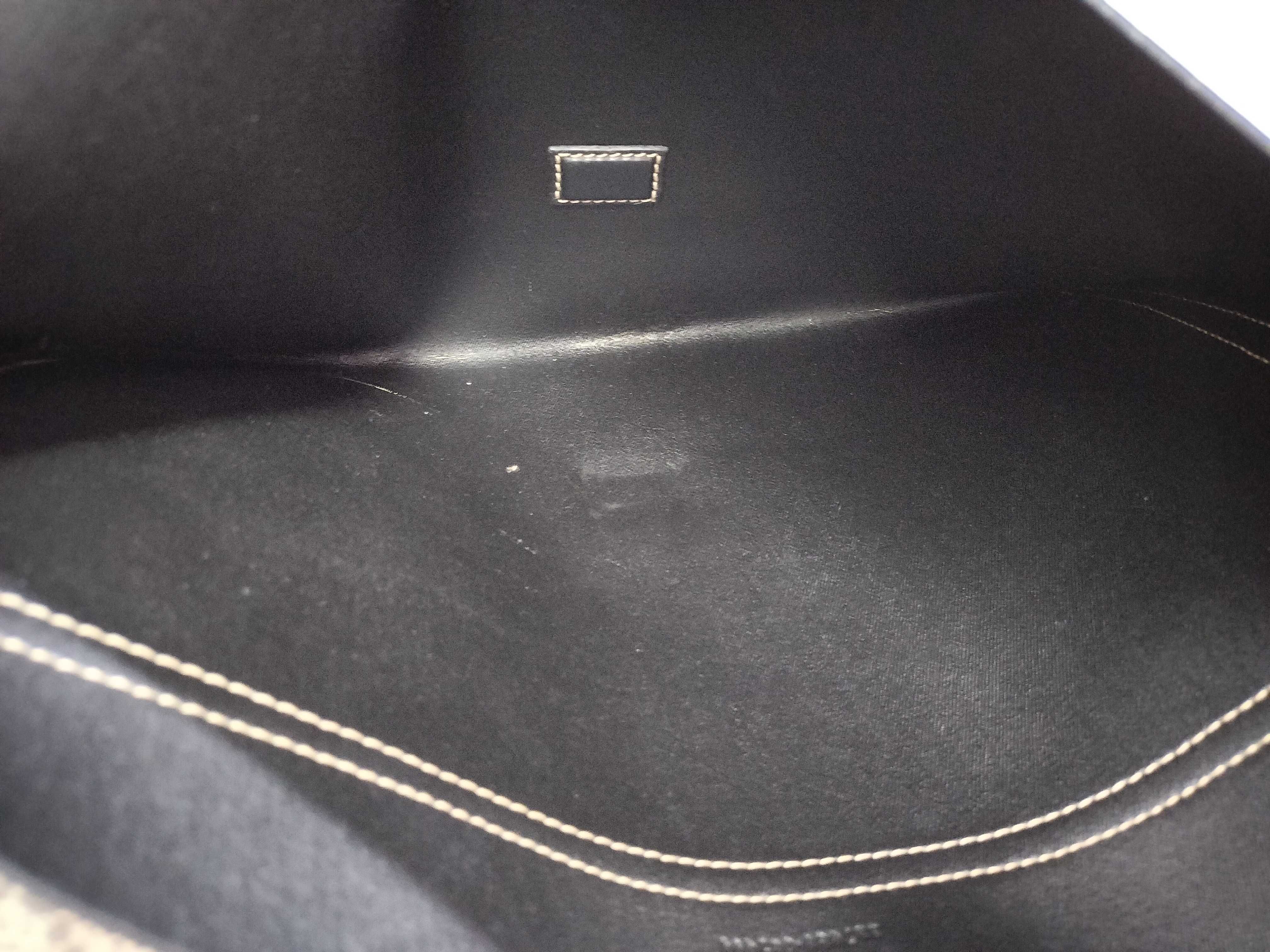 GG Supreme Gucci GG pattern clutch bag, black clutch bag — view 4