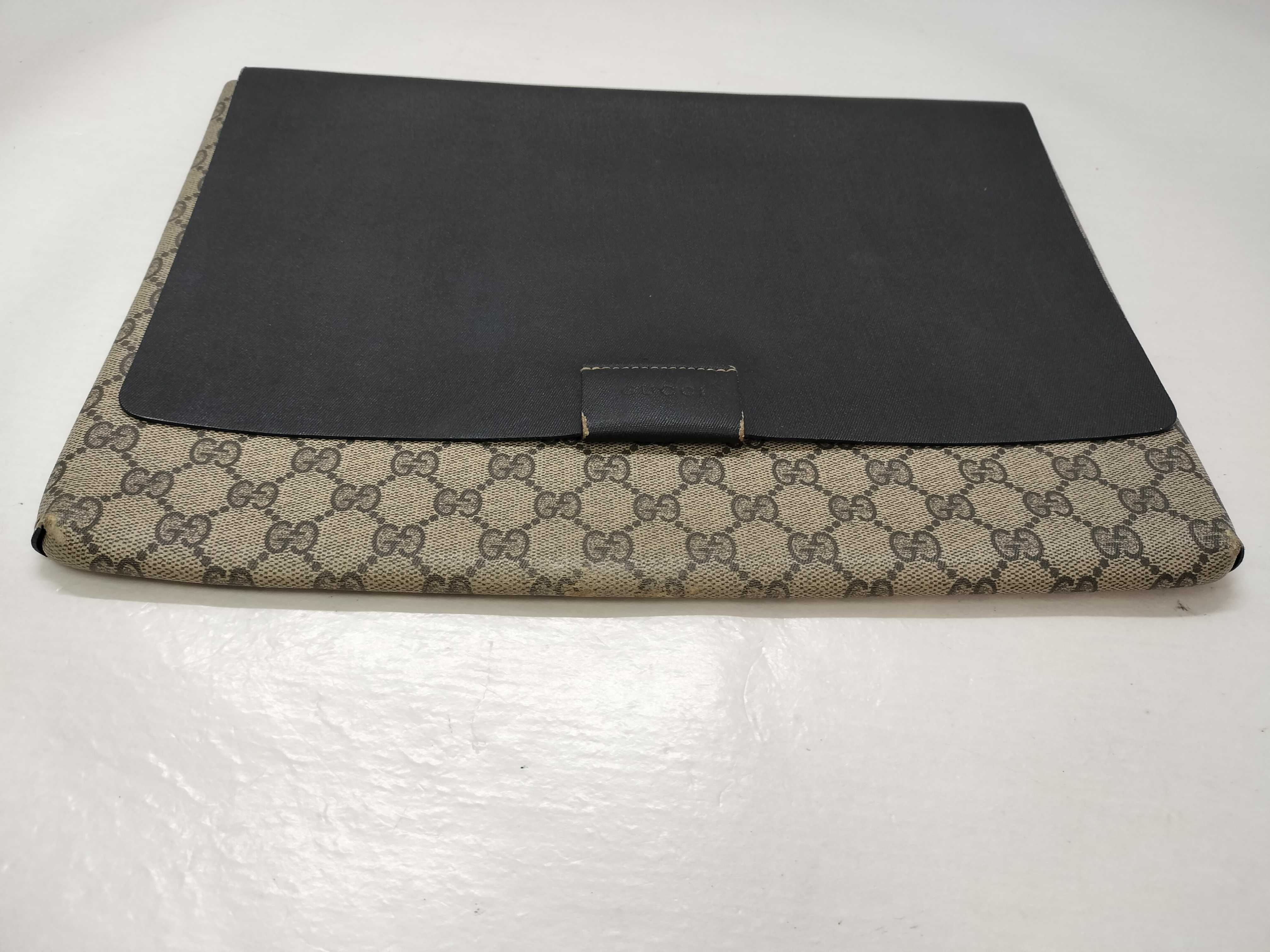 GG Supreme Gucci GG pattern clutch bag, black clutch bag — view 9