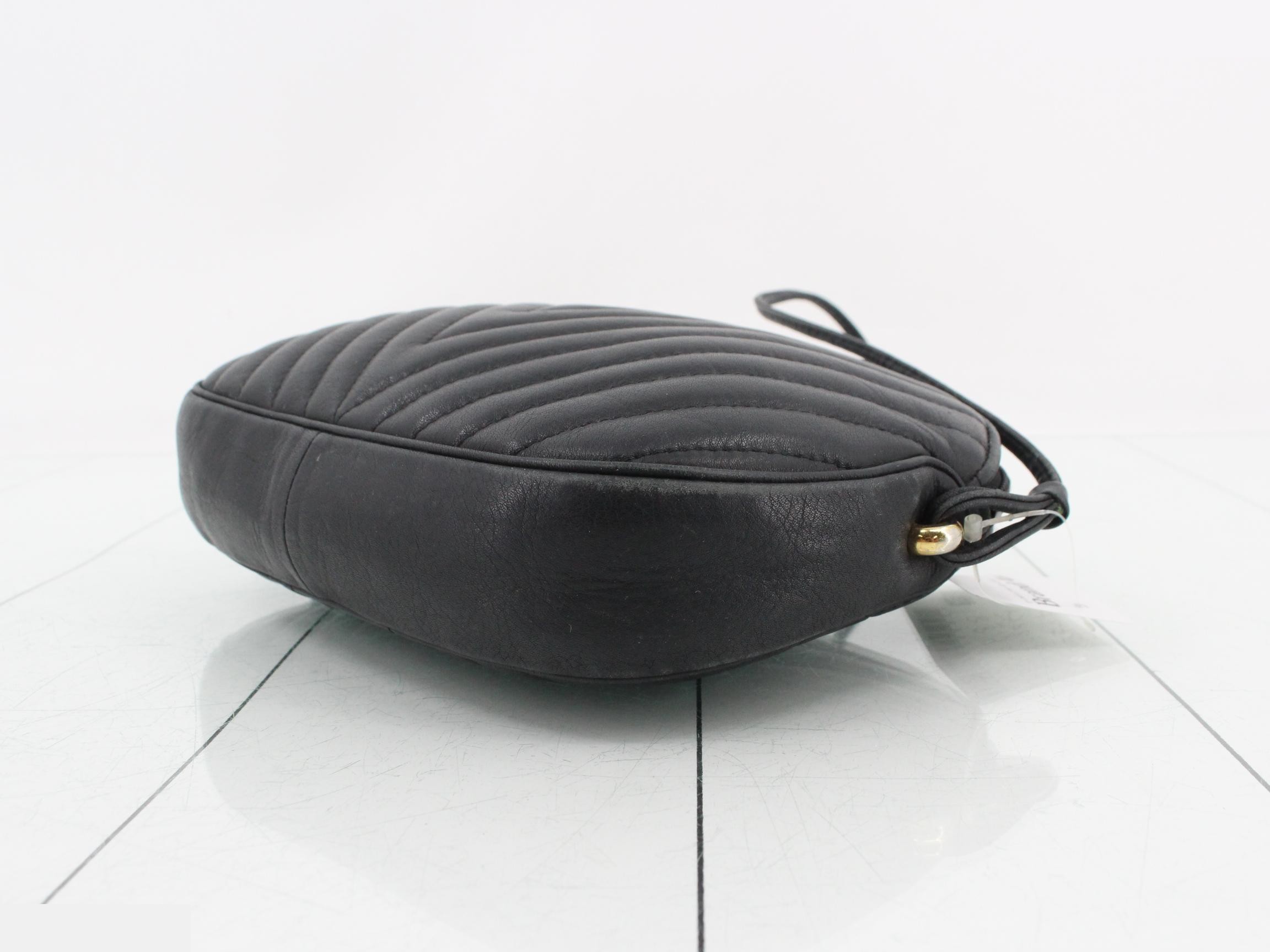 Crossbody shoulder bag, quilted leather, black, W22 H16 D4 — view 6
