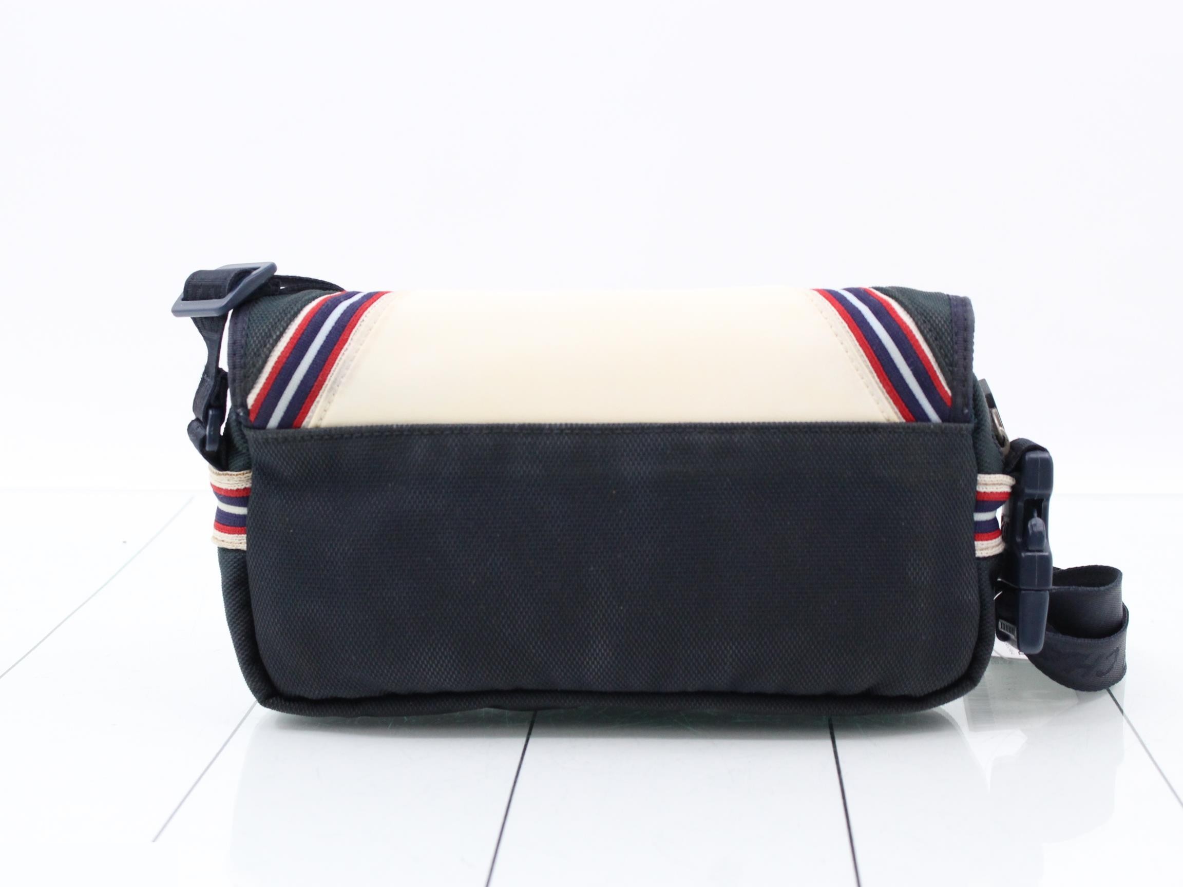 Sports line (bags) - Shoulder bag — view 2