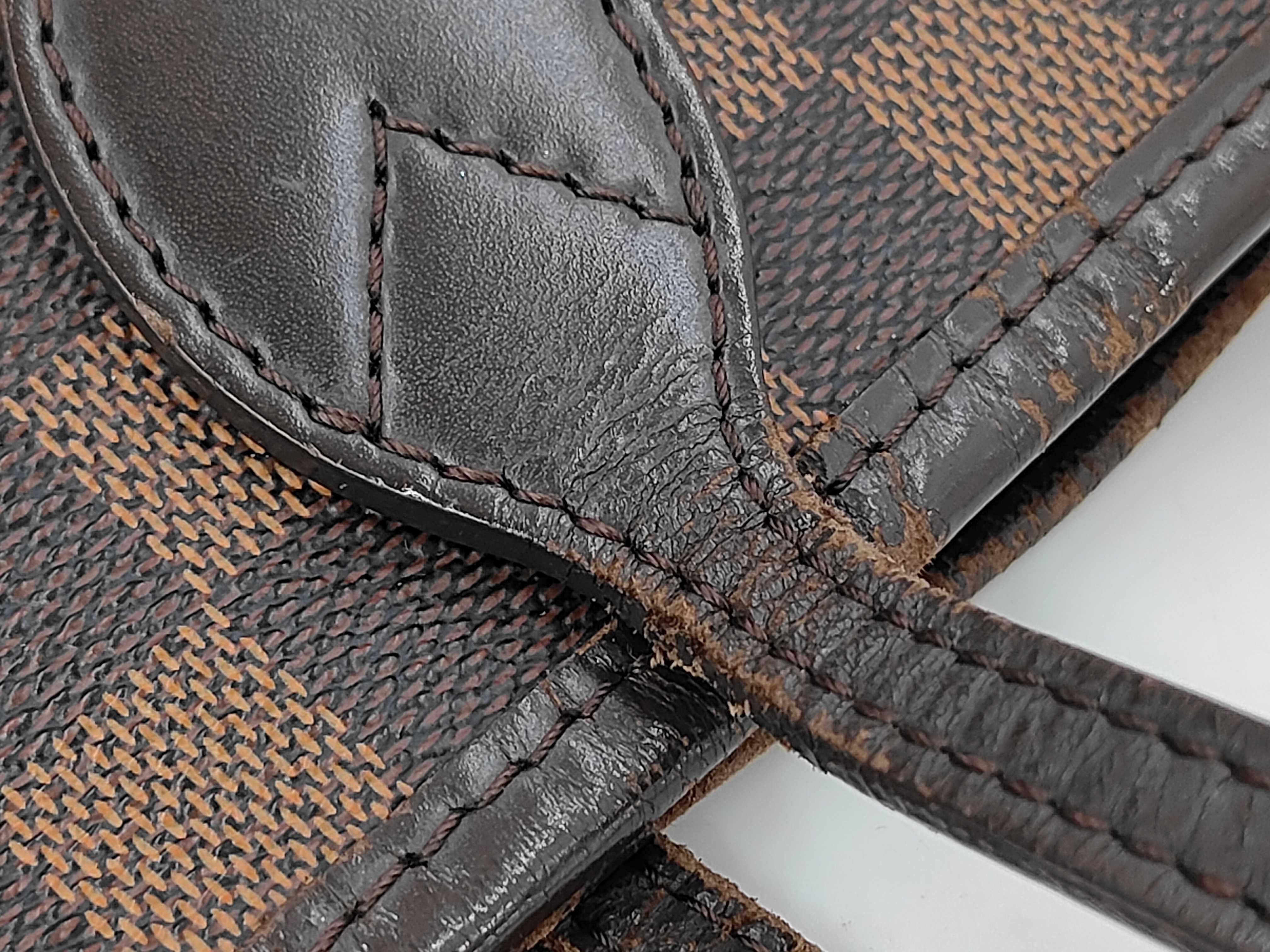 Damier Neverfull MM Tote Bag — view 6