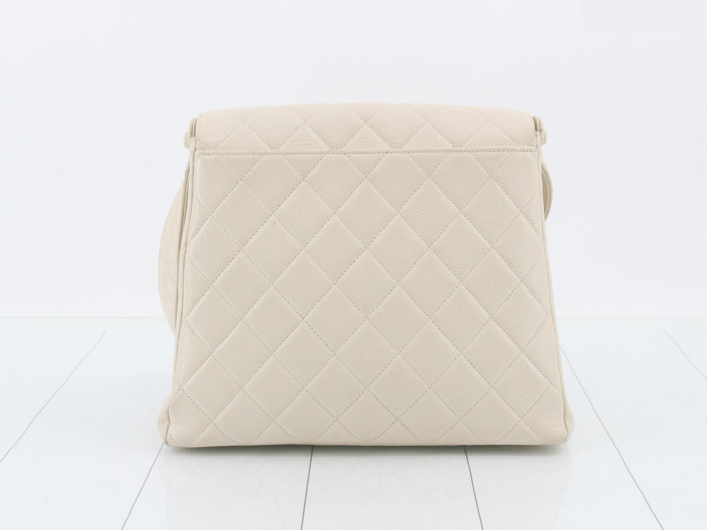 Matelassé (bag) - Shoulder bag — view 2