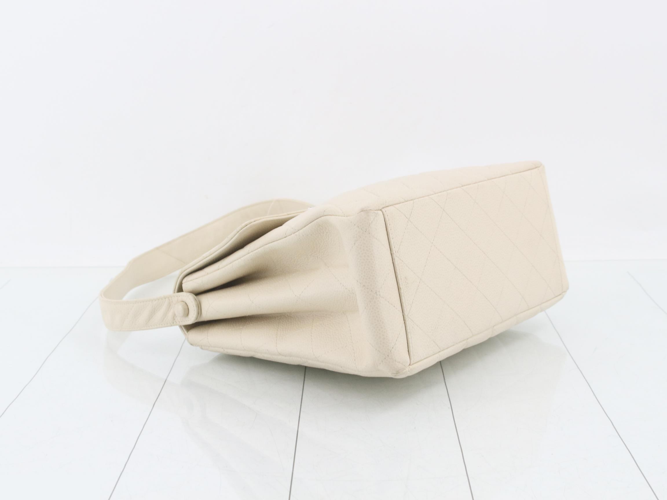 Matelassé (bag) - Shoulder bag — view 5
