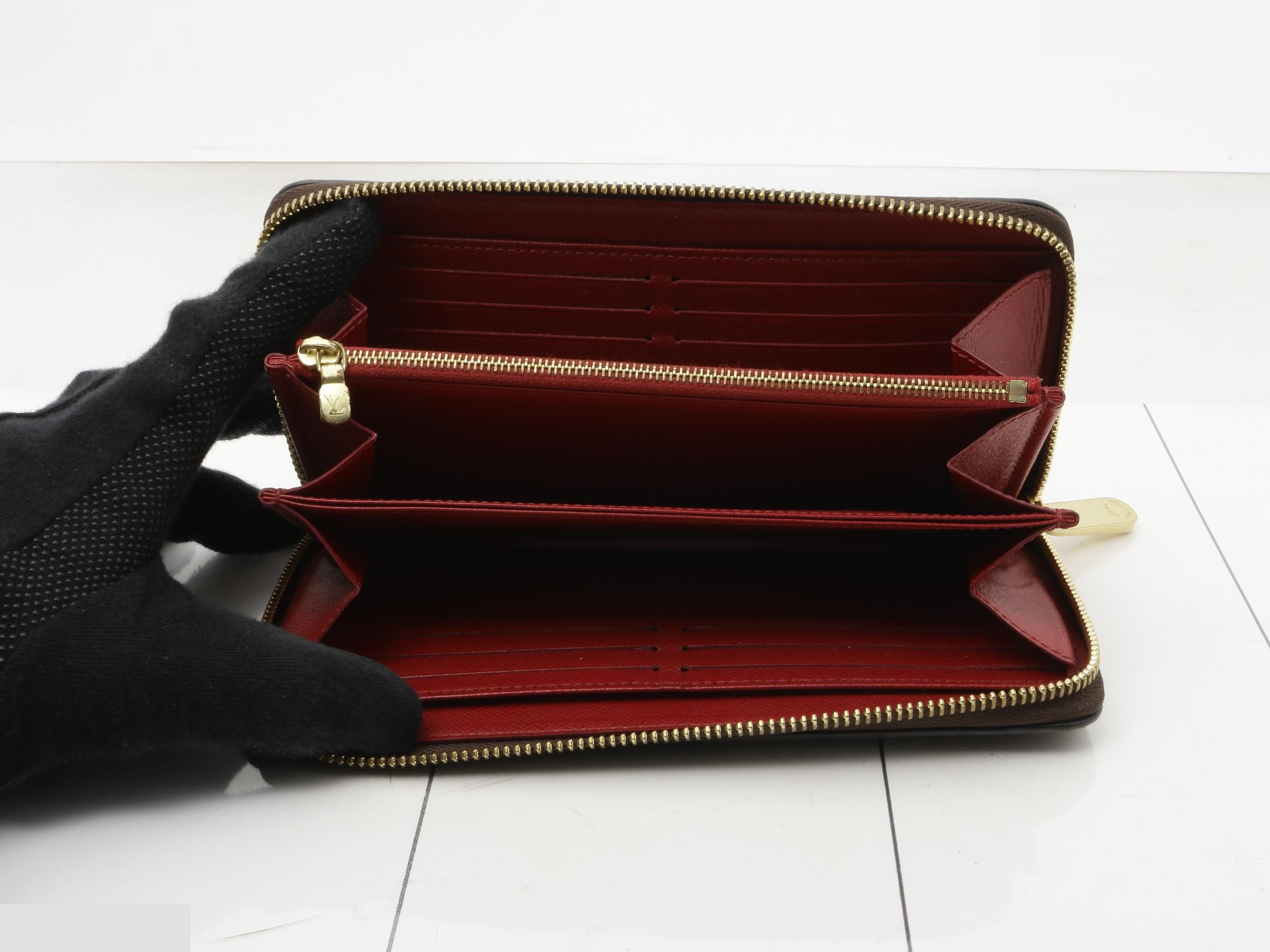 Zippy Wallet — view 4