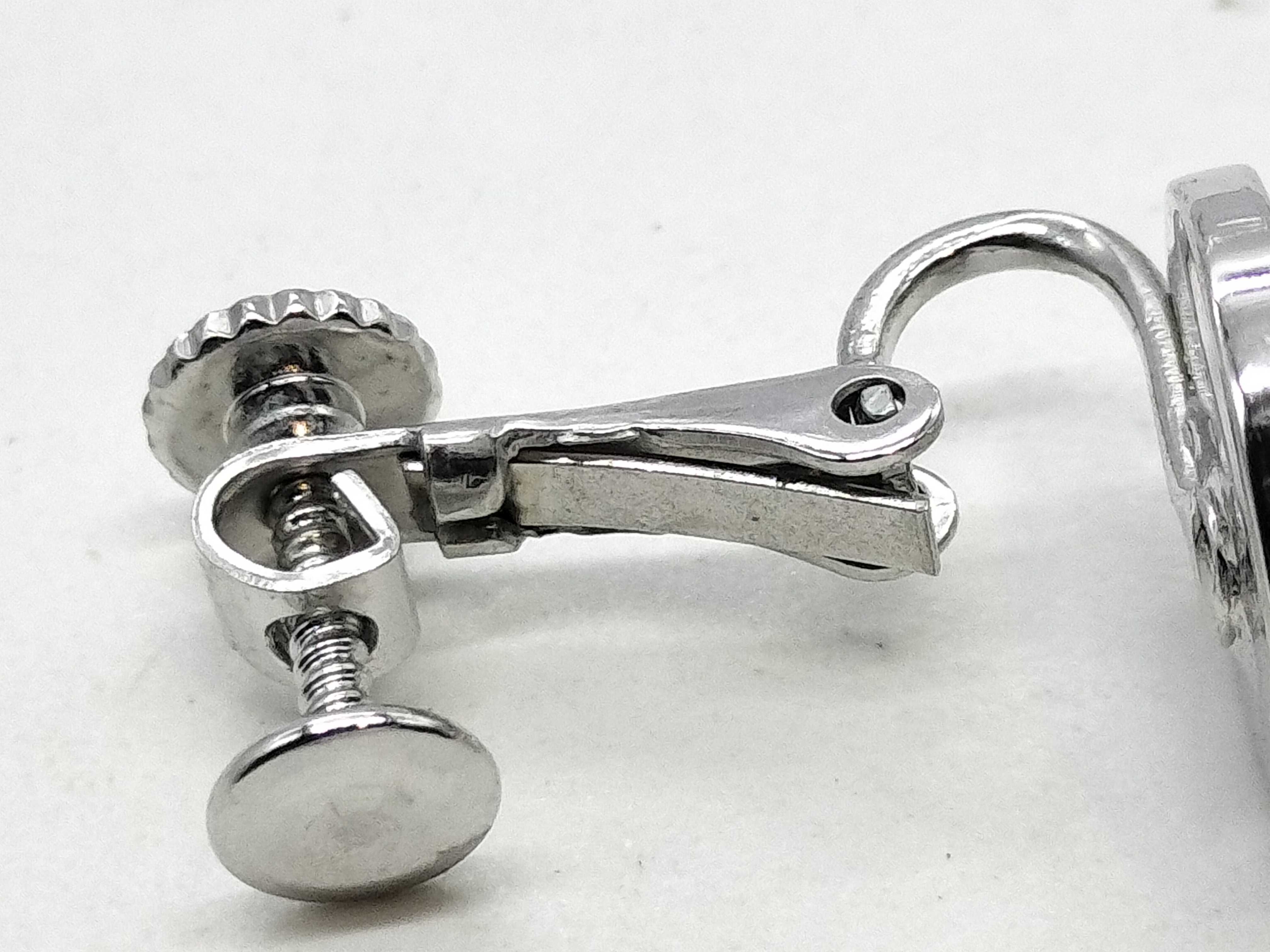 Earrings — view 6