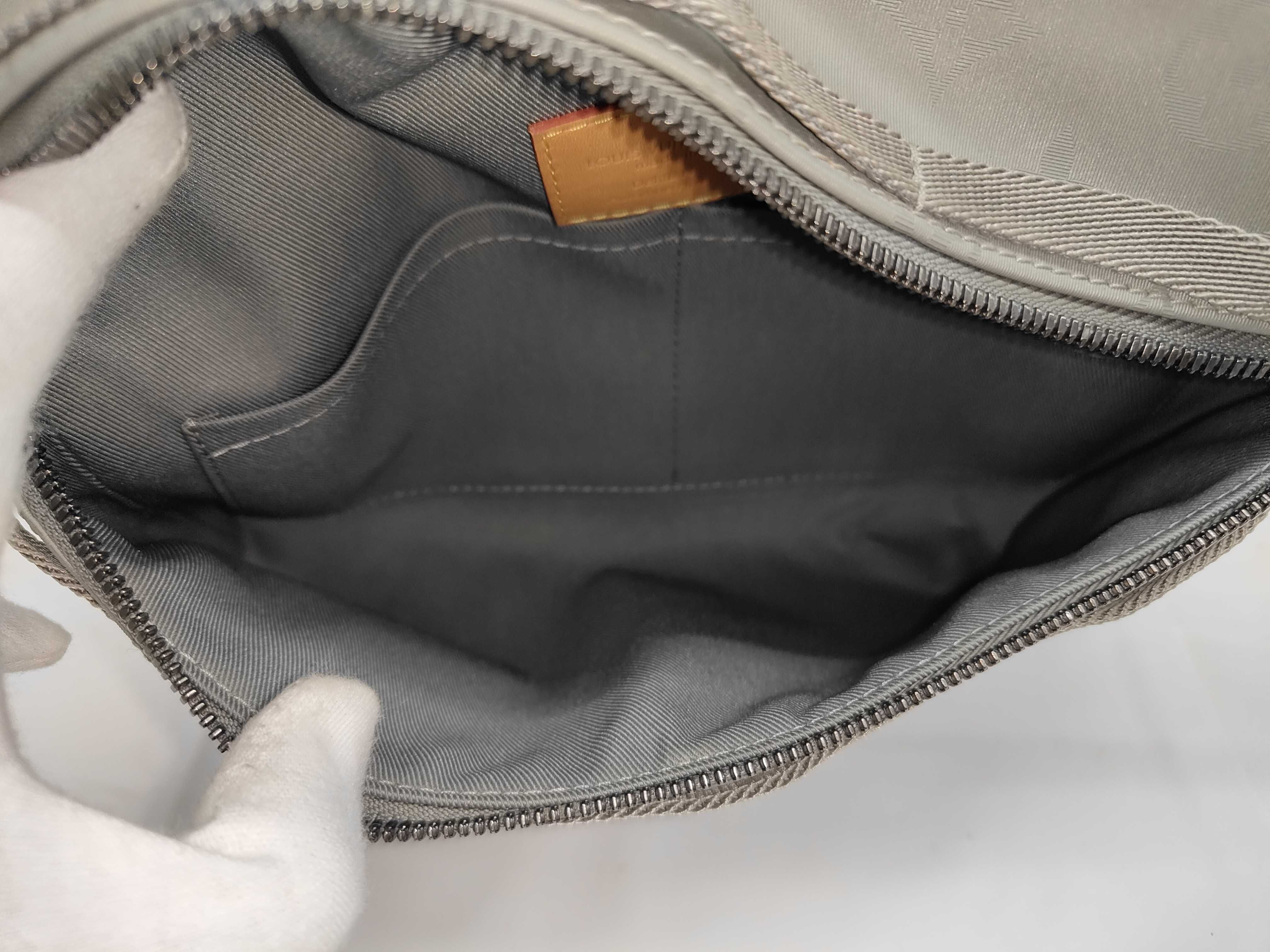 Monogram Titanium Messenger PM M43889 PL2128 Khaki x Brown Shoulder Bag — view 7