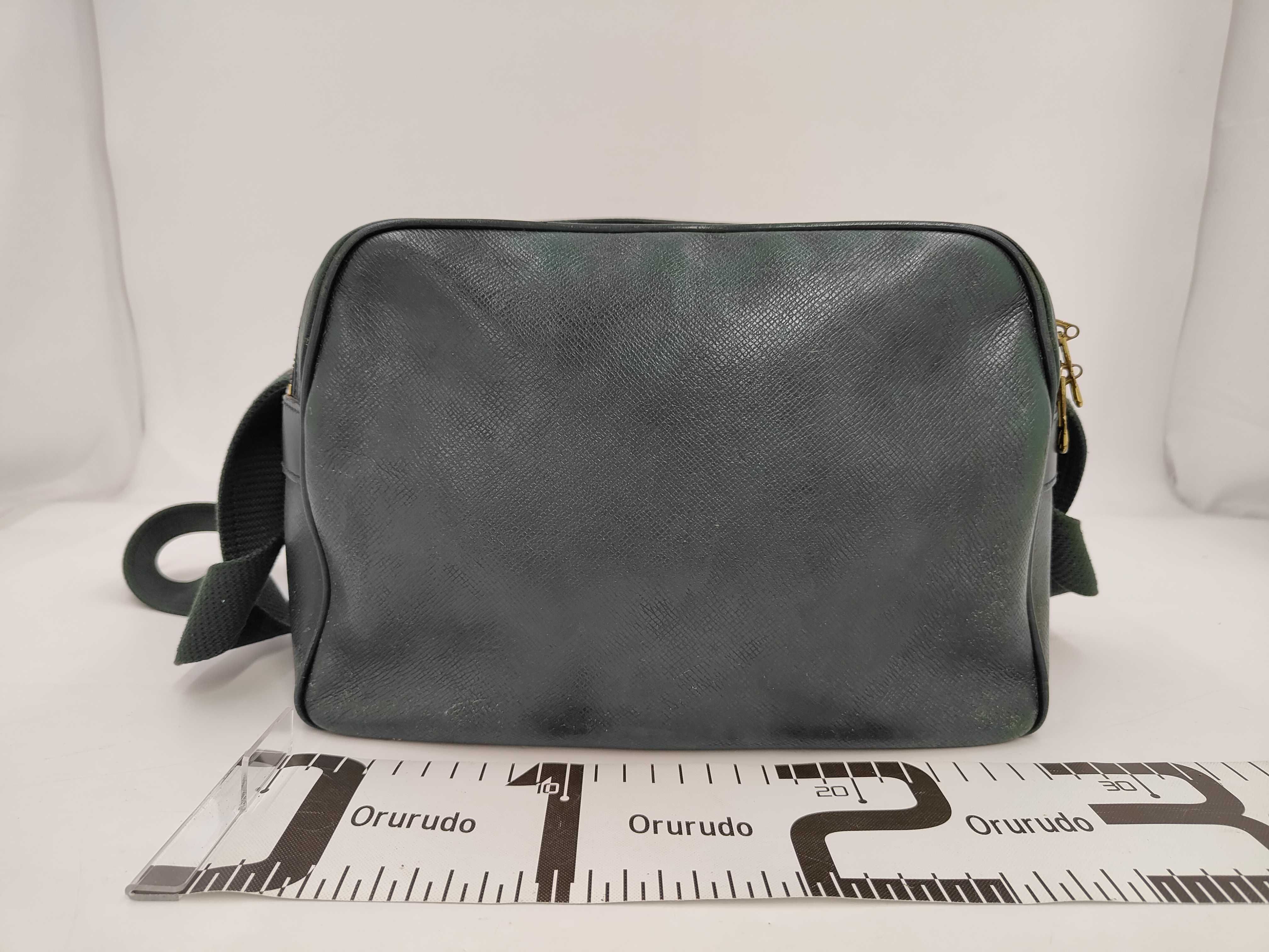Taiga Green Reporter Shoulder Bag (Green Shoulder Bag) — view 2