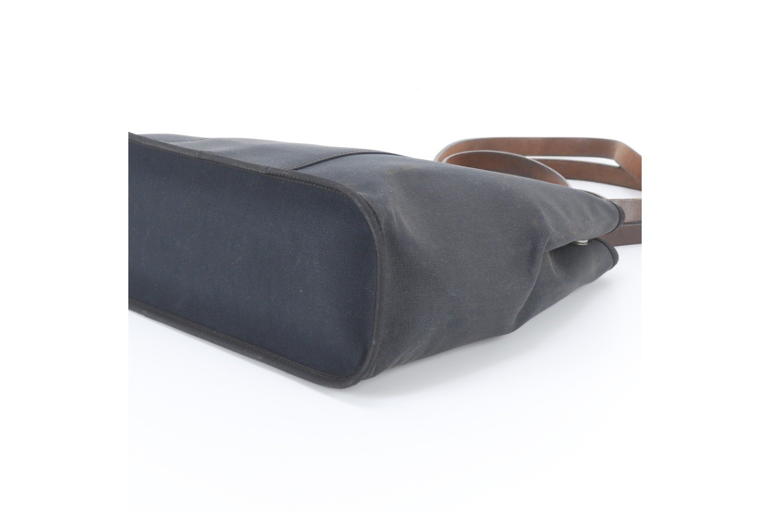 L stamp, manufactured in 2008, Kabaq PM 2-way shoulder bag. — view 5