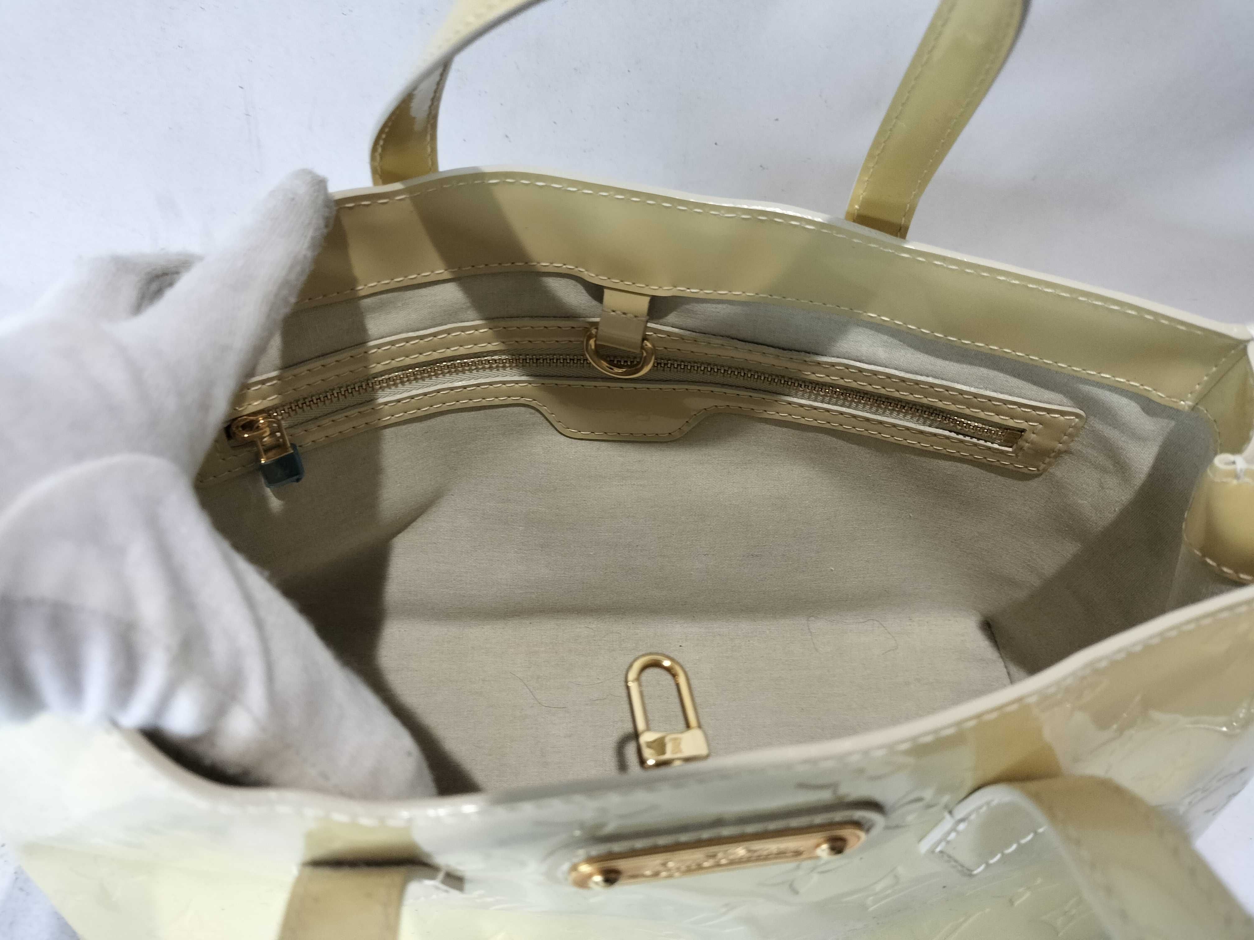 Vernis Wilshire PM Handbag — view 9