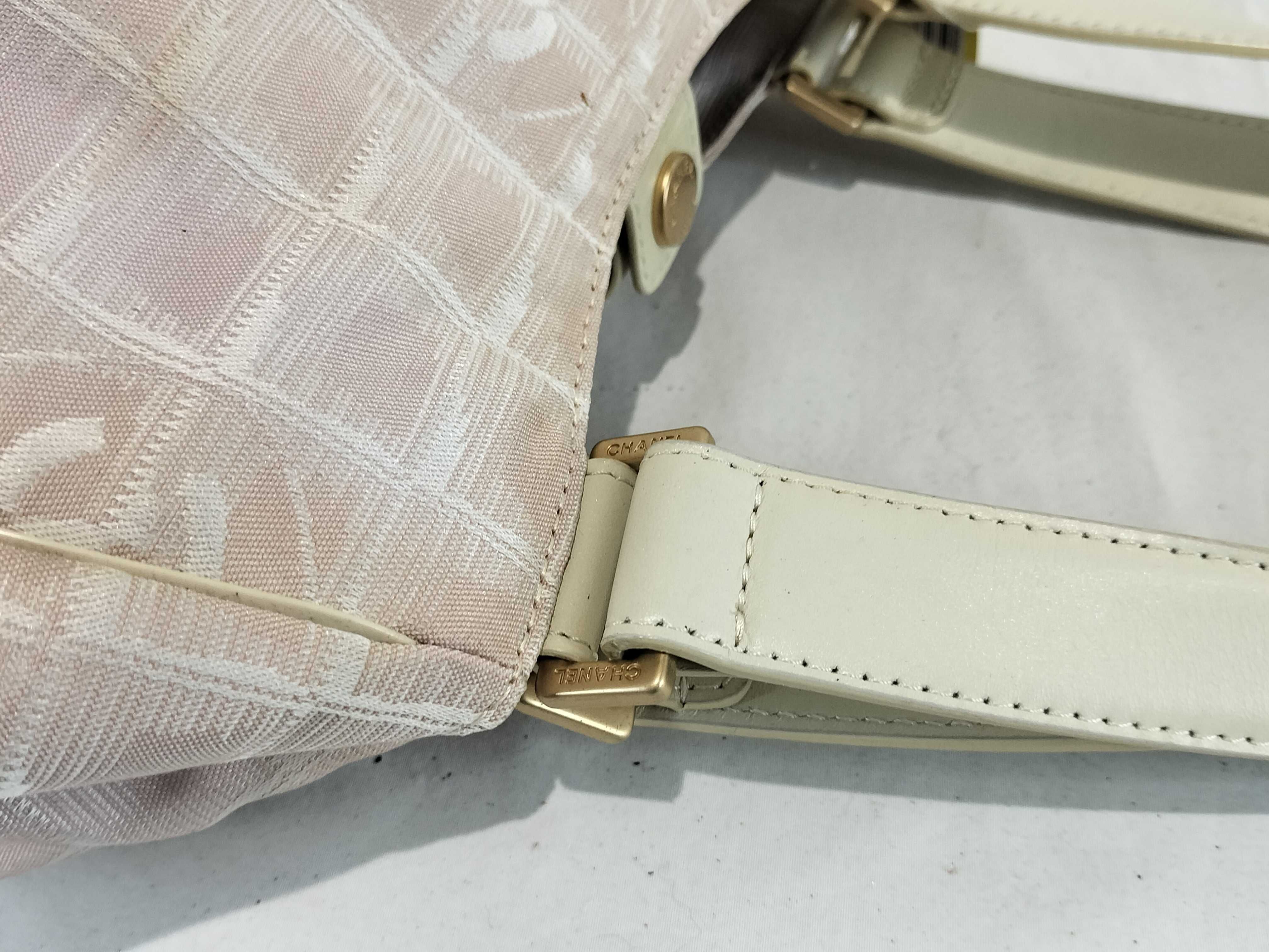 New Travel Line Pink Handbag — view 5