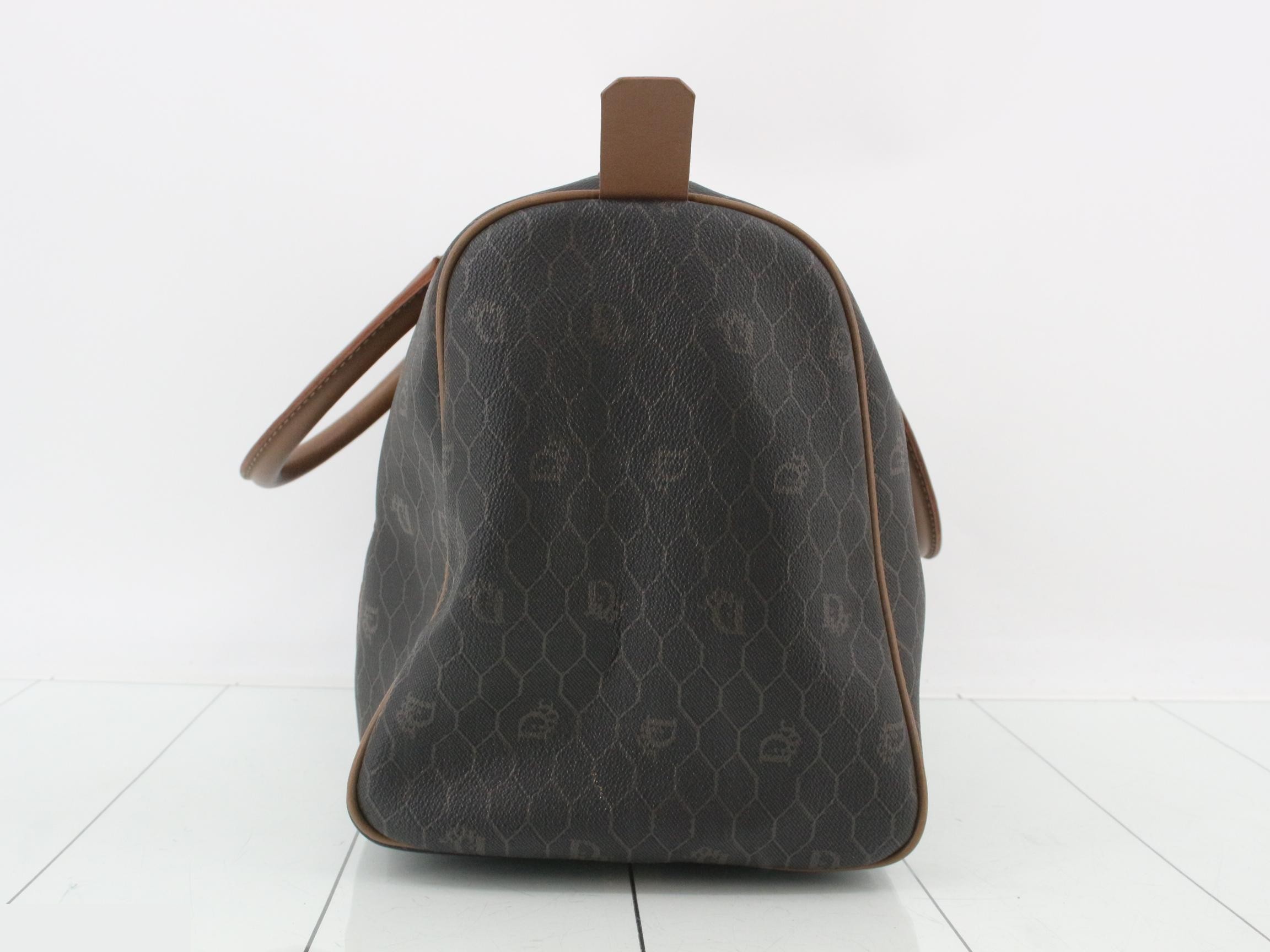 Honeycomb pattern PVC/leather handbag — view 3