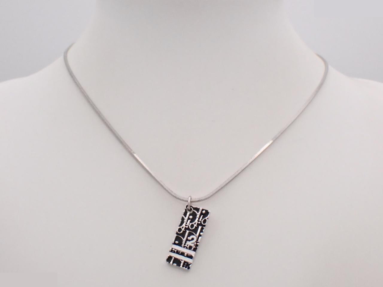 Trotter necklace, neck circumference approximately 42cm — view 3