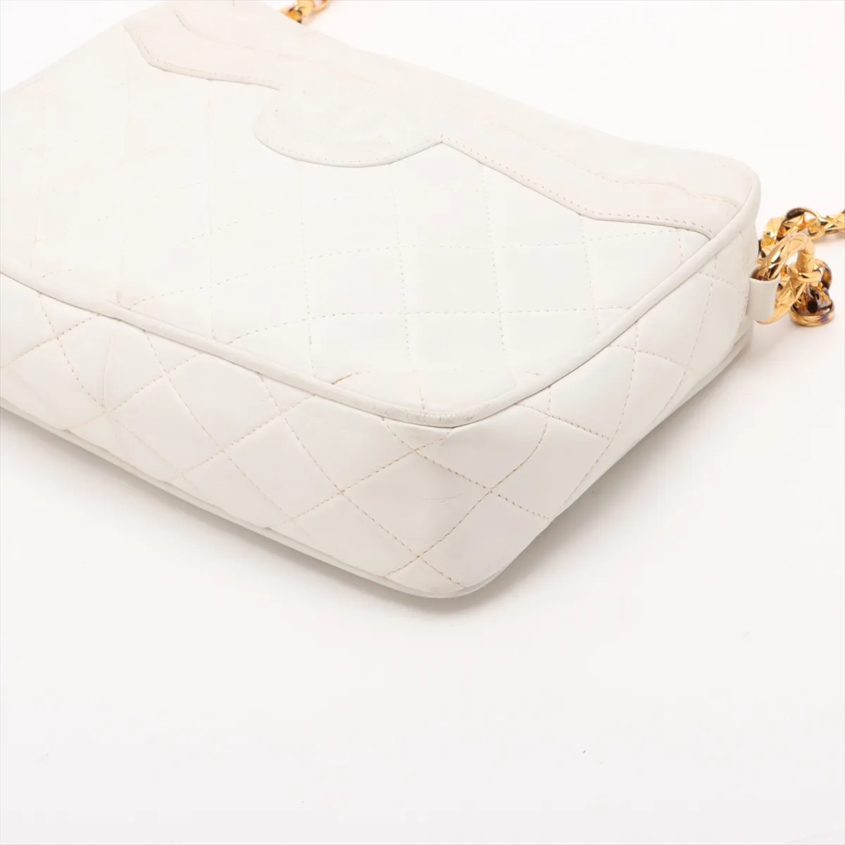 Matelasse Lambskin Chain Shoulder Bag Fringe White Gold Hardware 1989265 No. 1 — view 3