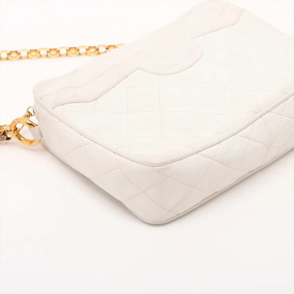 Matelasse Lambskin Chain Shoulder Bag Fringe White Gold Hardware 1989265 No. 1 — view 4
