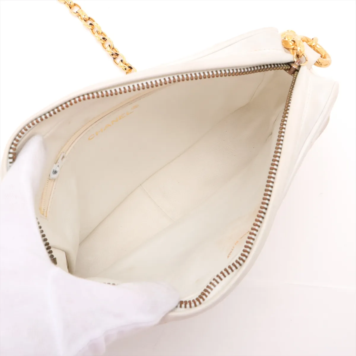 Matelasse Lambskin Chain Shoulder Bag Fringe White Gold Hardware 1989265 No. 1 — view 6