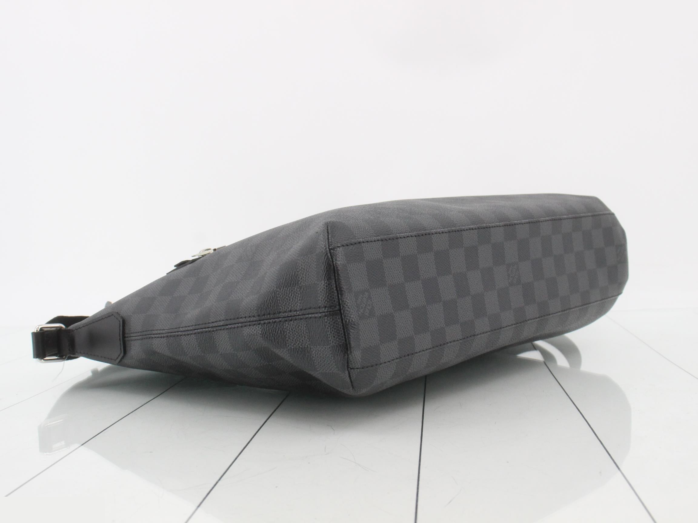 Damier Graphite Mick GM — view 5