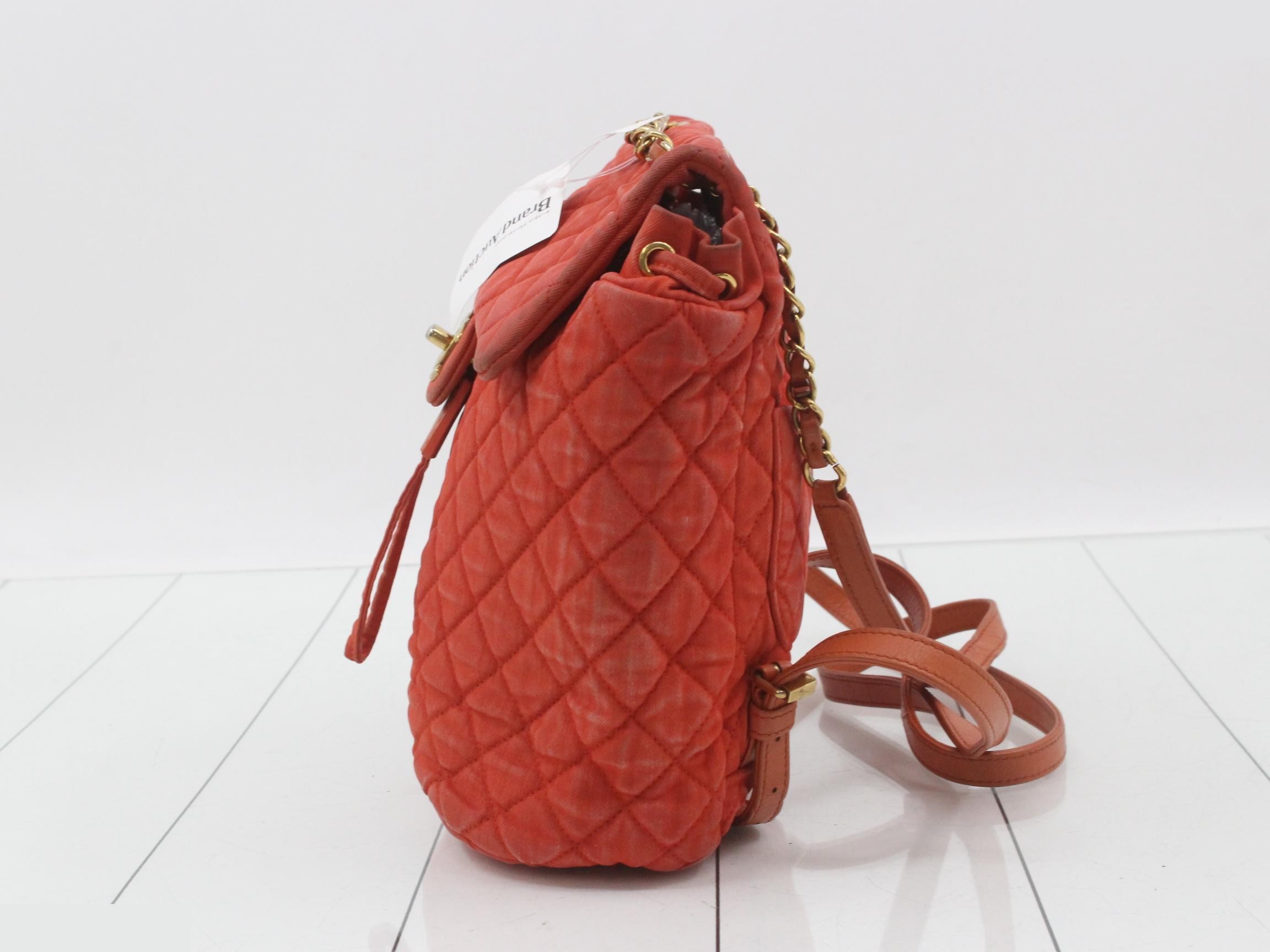Backpack — view 3