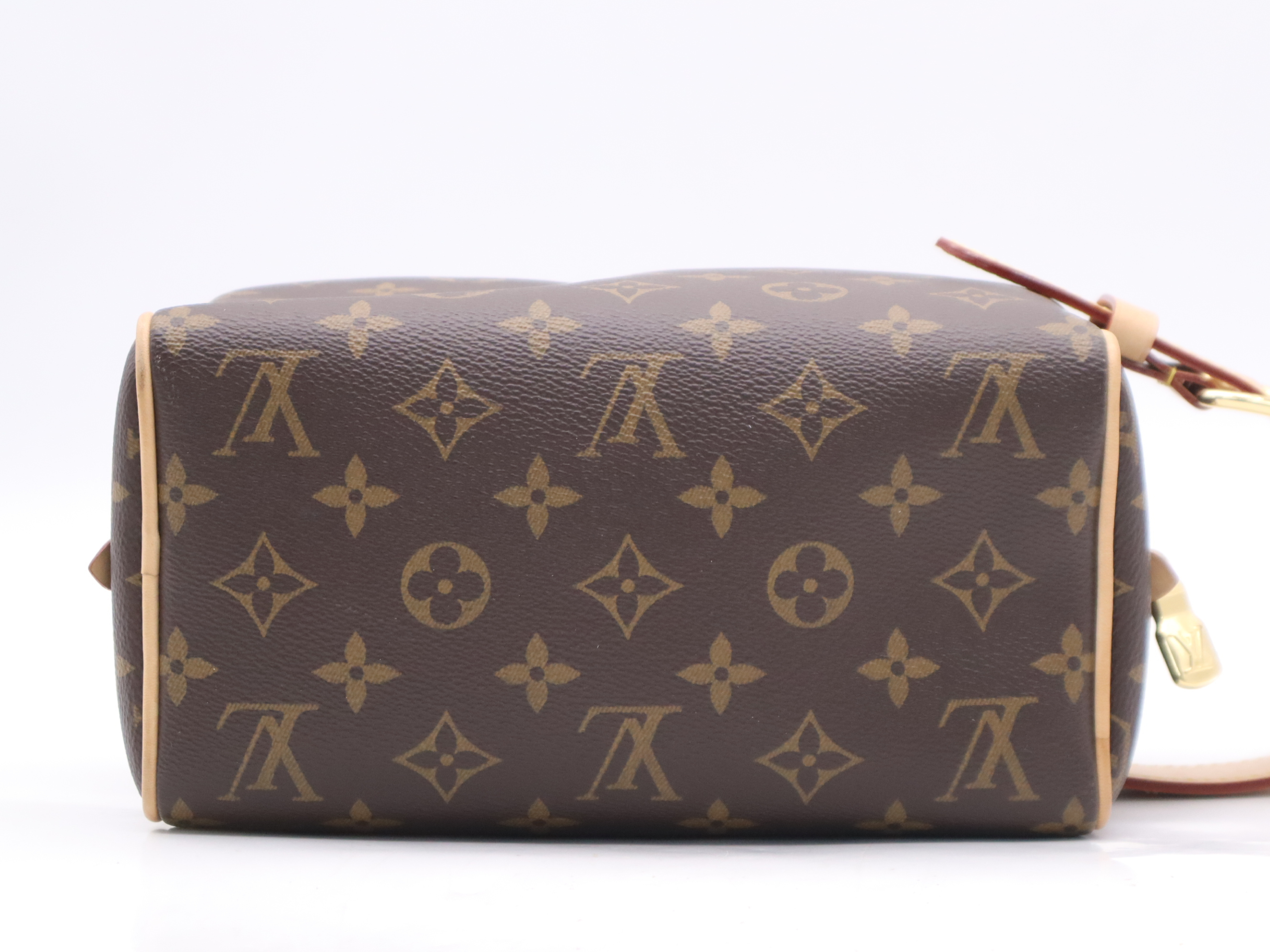 M83112 Monogram Locker Dopp Kit Handbag — view 4