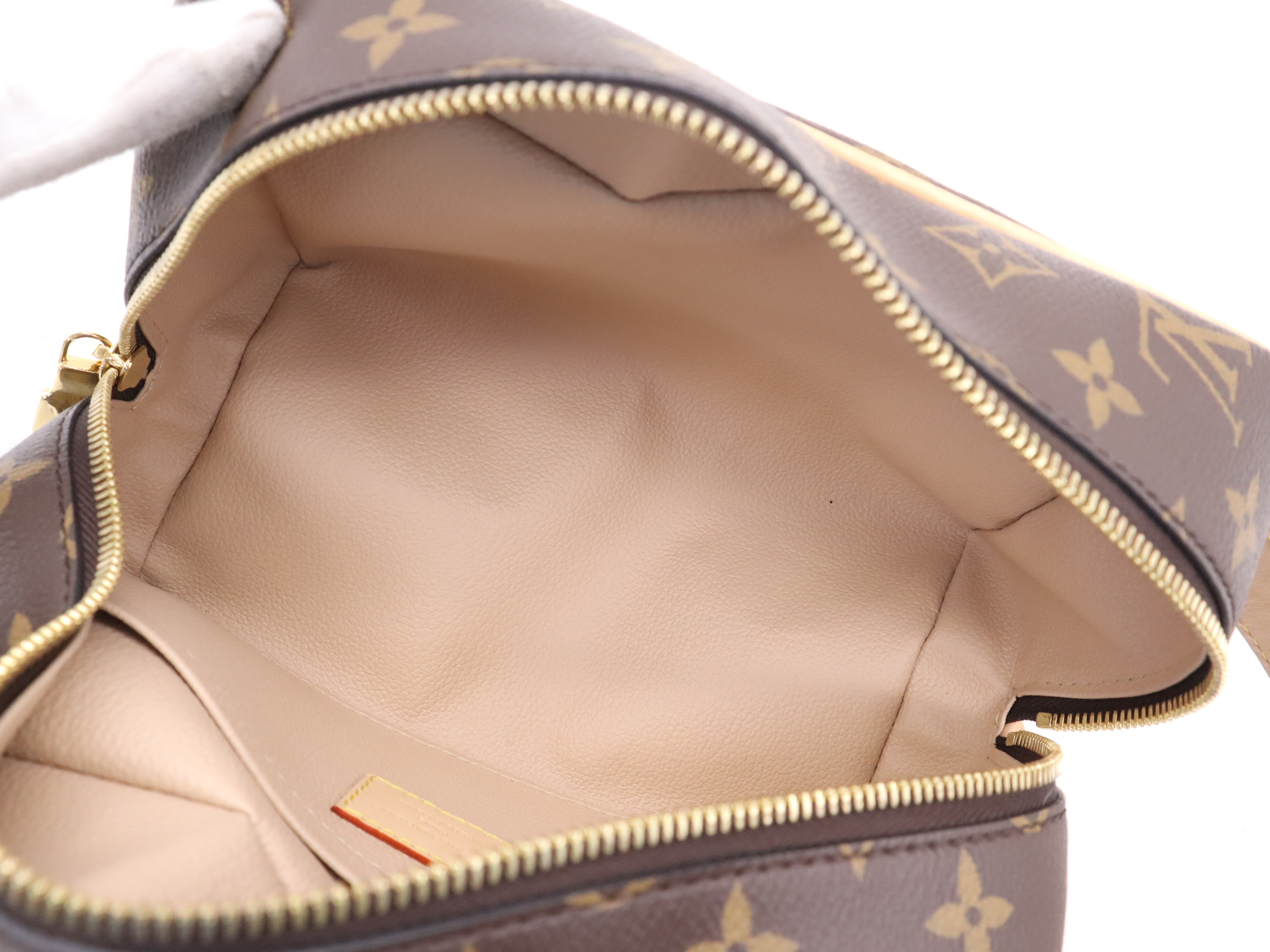 M83112 Monogram Locker Dopp Kit Handbag — view 10
